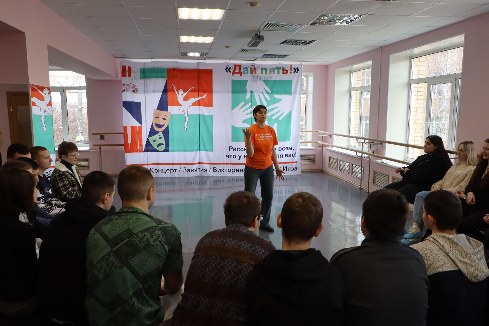 день работников театра, серебряные пруды, театральная студия сказка, молодогвардейцы серебряных прудов, сценическое искусство,