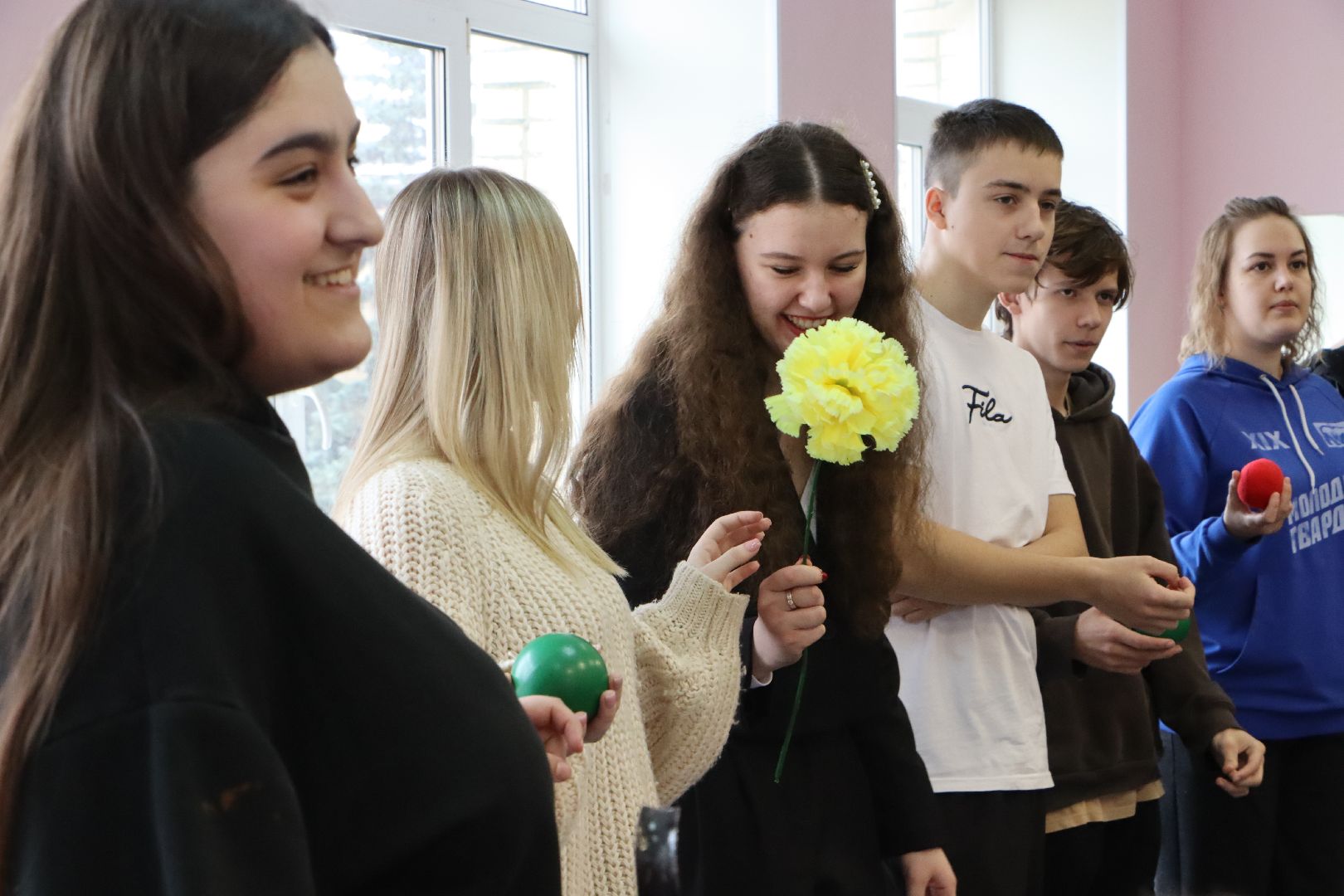 день работников театра, серебряные пруды, театральная студия сказка, молодогвардейцы серебряных прудов, сценическое искусство,