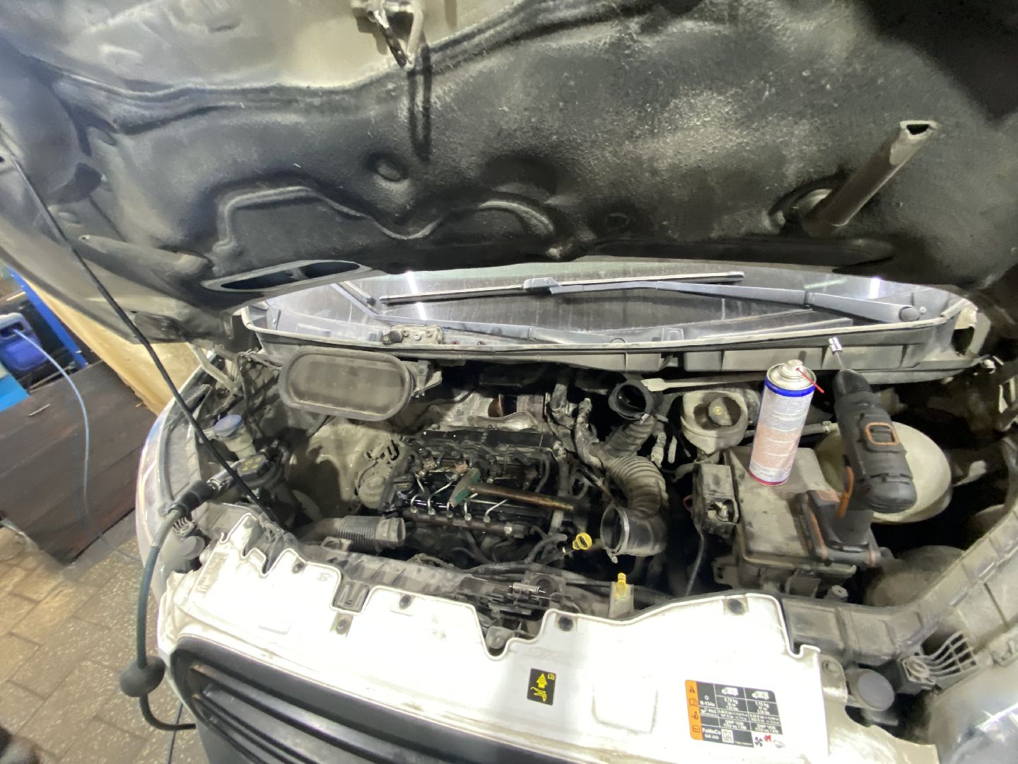 Скорая помощь, Автослесарь, Автослесарь для скорой,