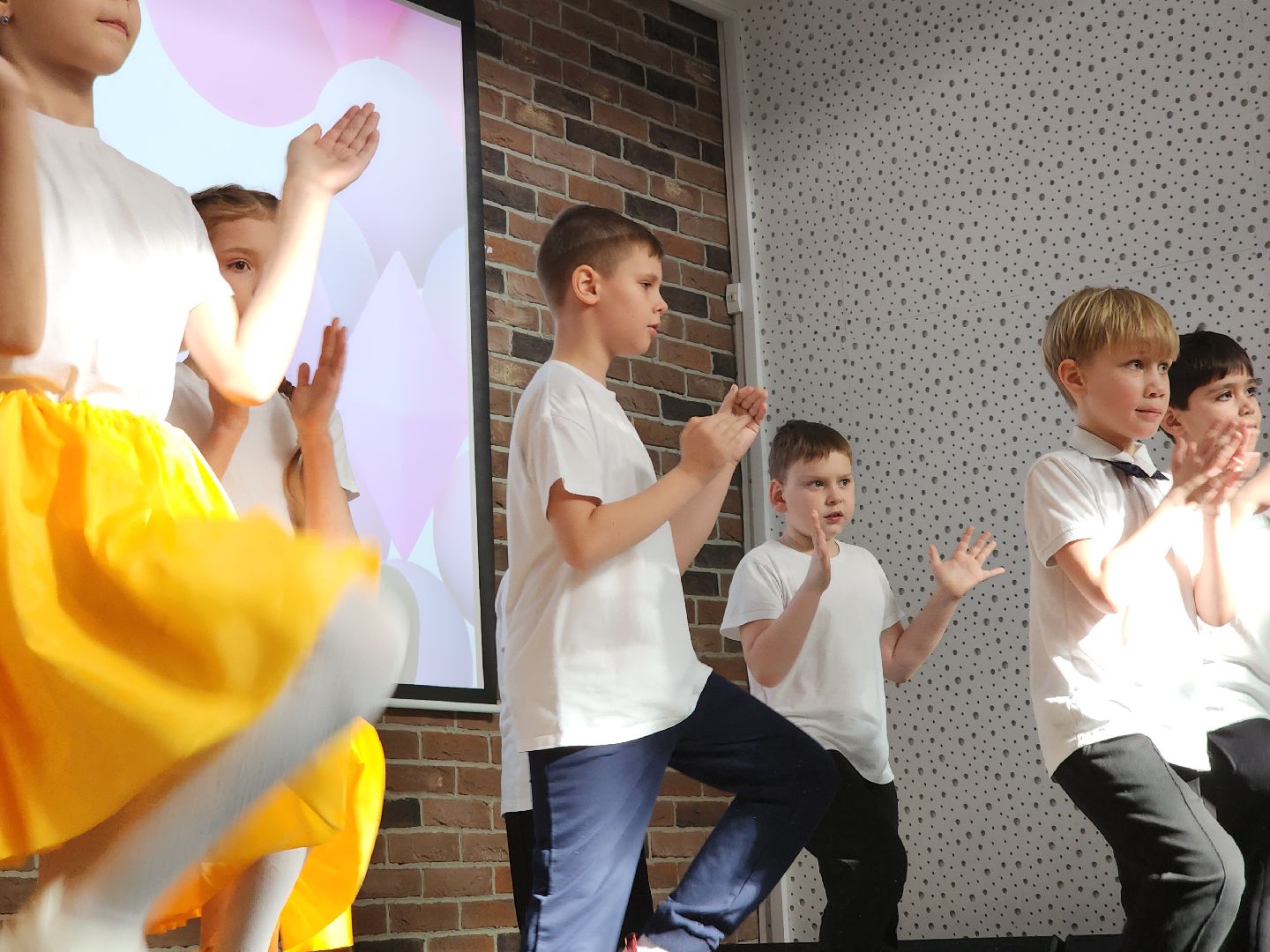 Черноголовка, юный голос черноголовки, Культура,