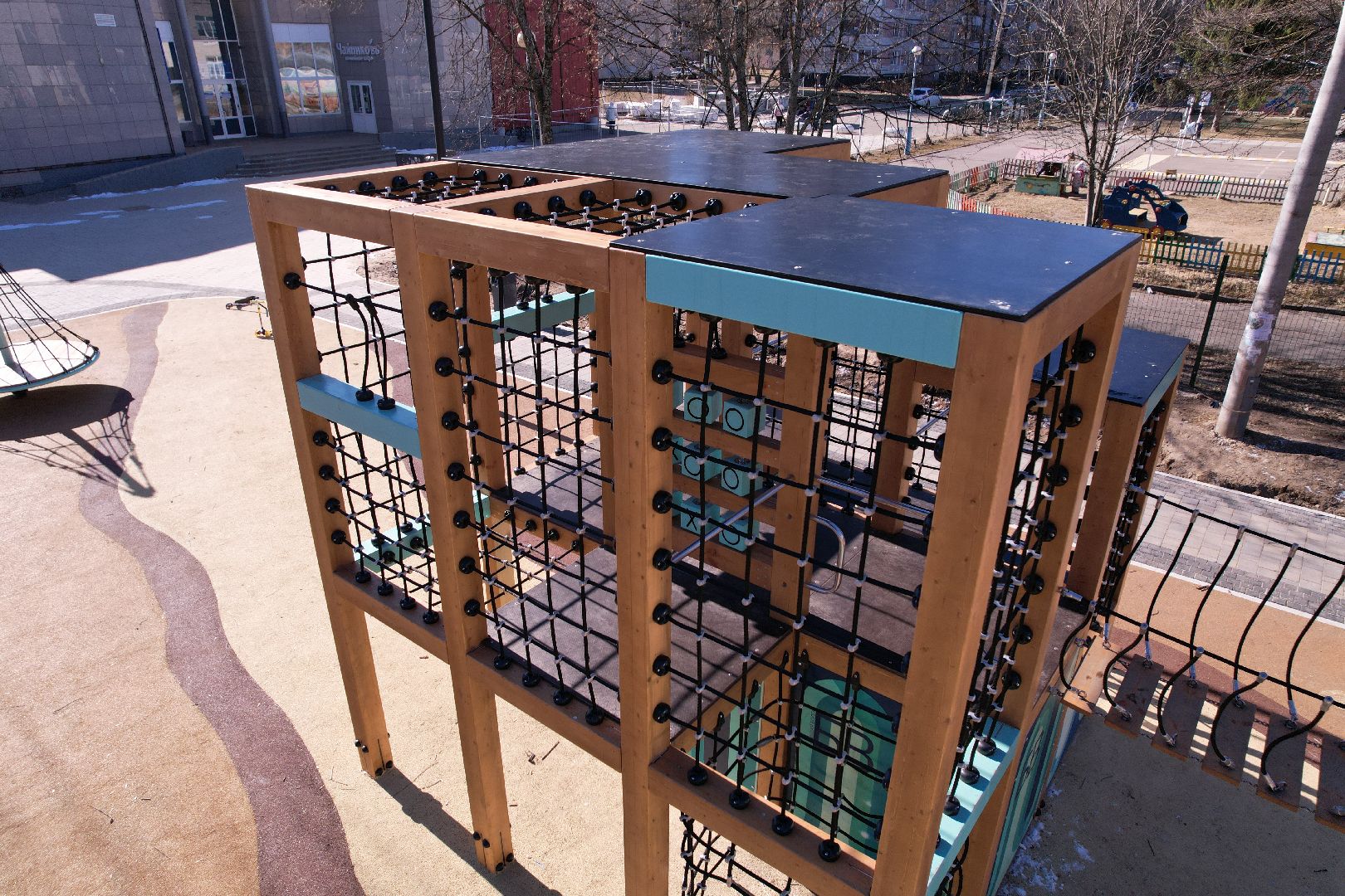 видео с коптера, сквер журавлева, благоустройство сквера в дубне,