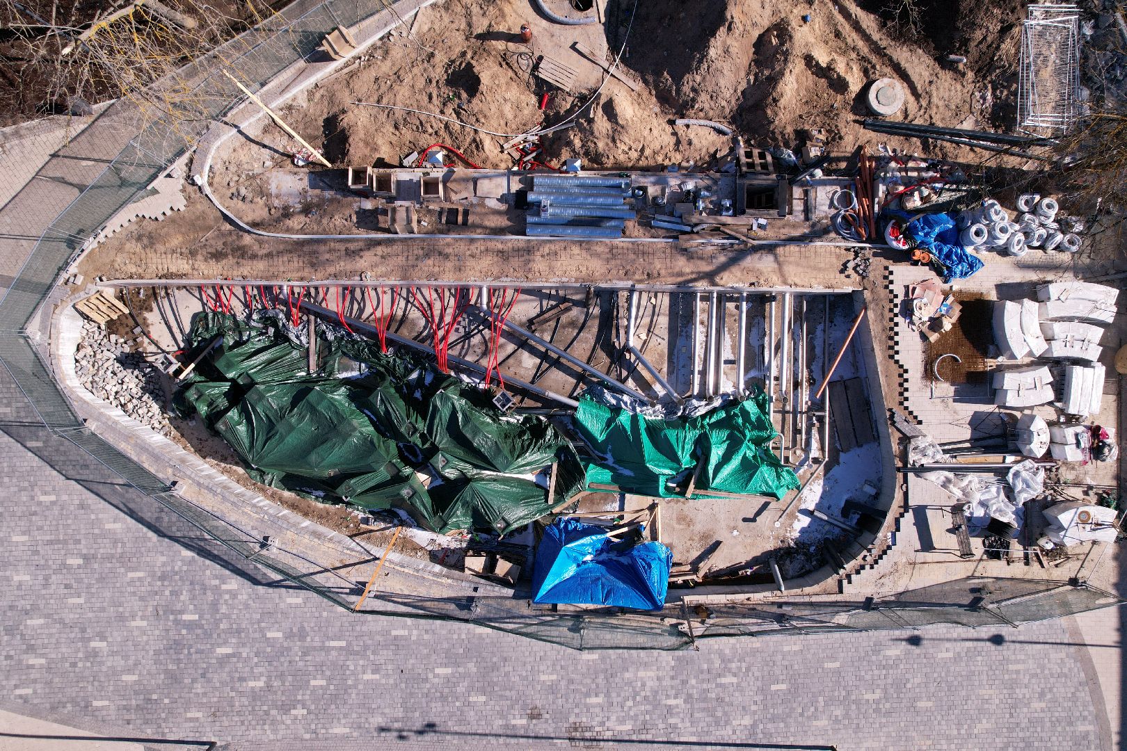 видео с коптера, сквер журавлева, благоустройство сквера в дубне,