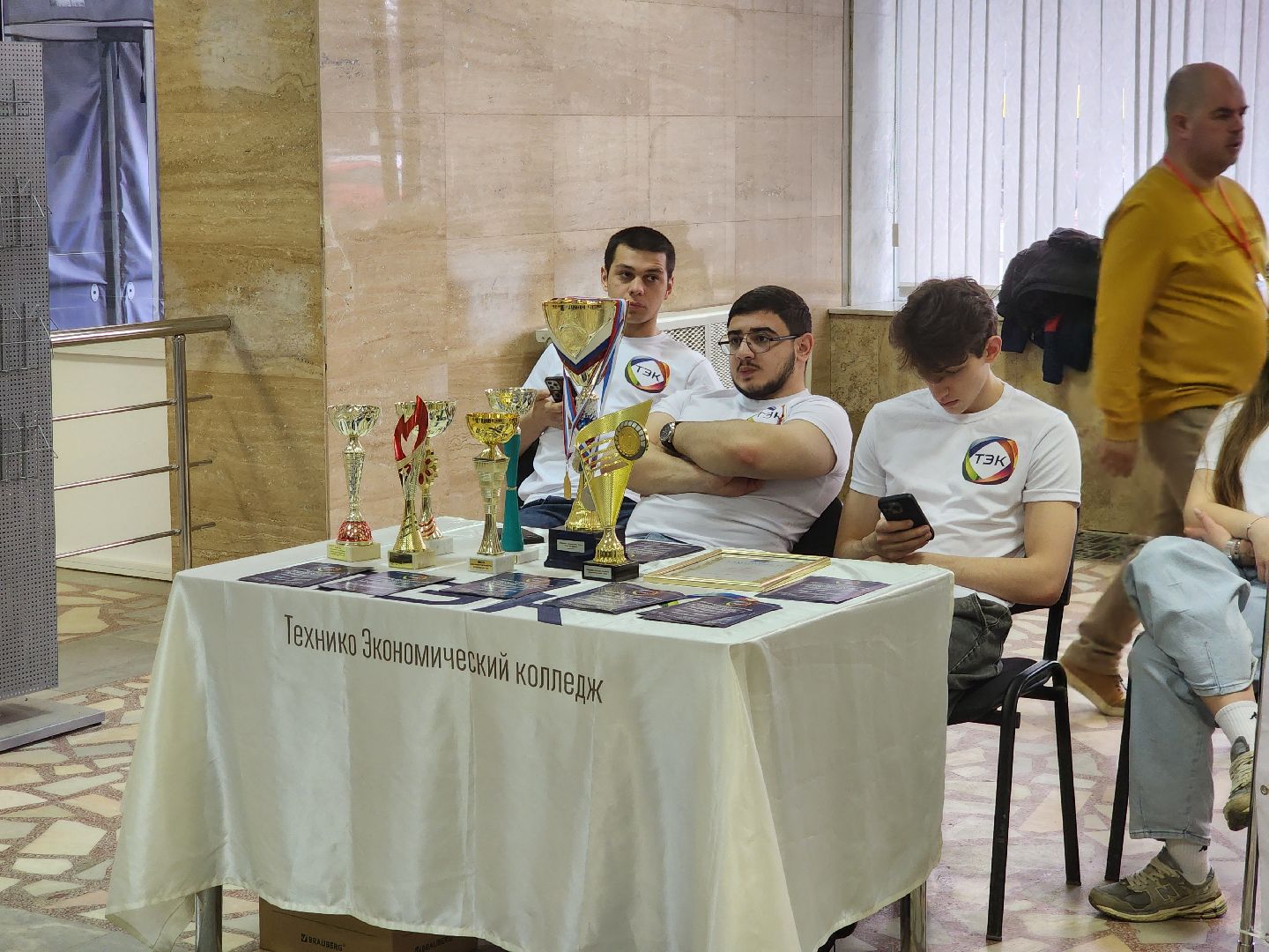 подольск, ярмарка, студенты,