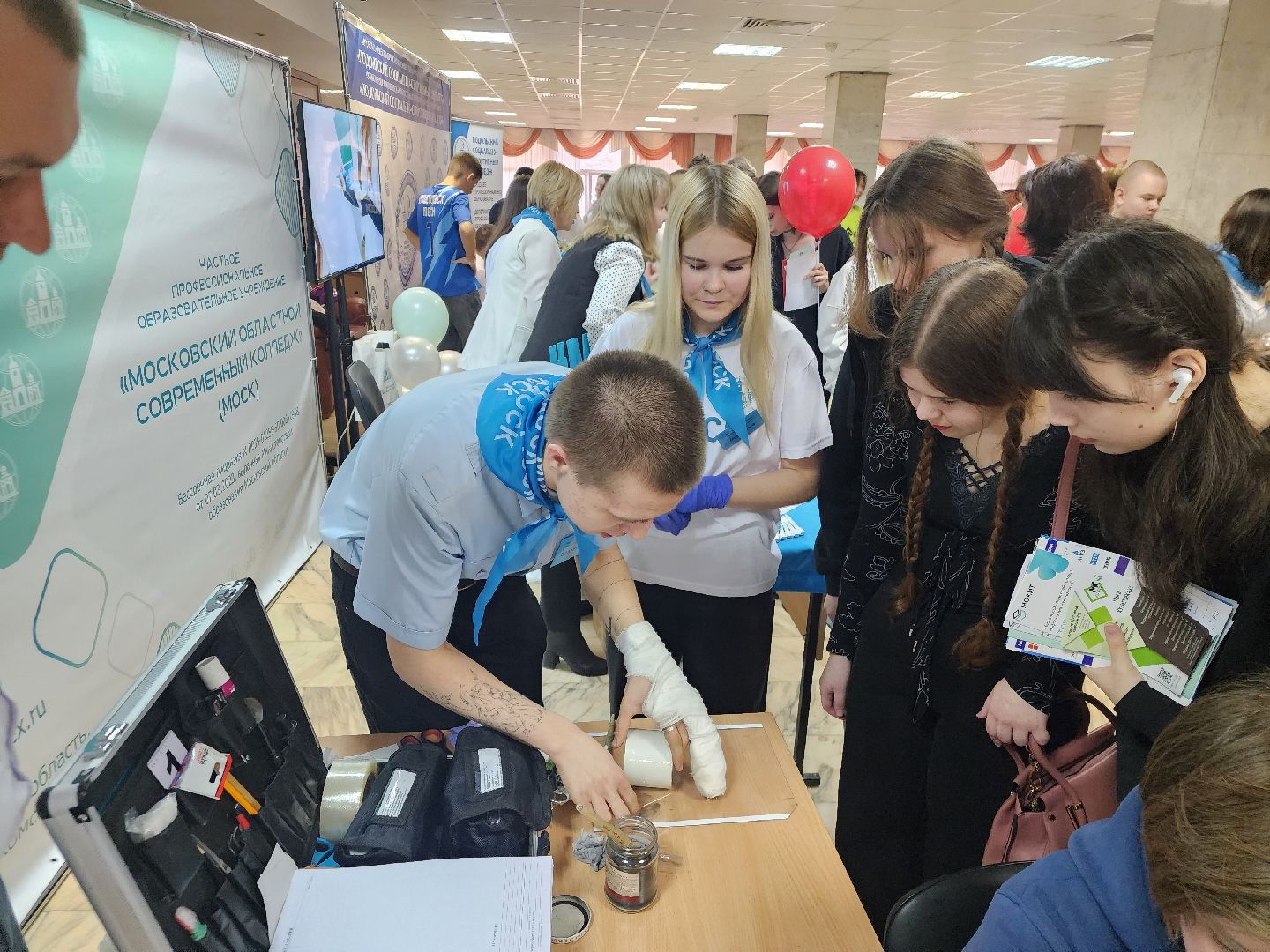 подольск, ярмарка, студенты,