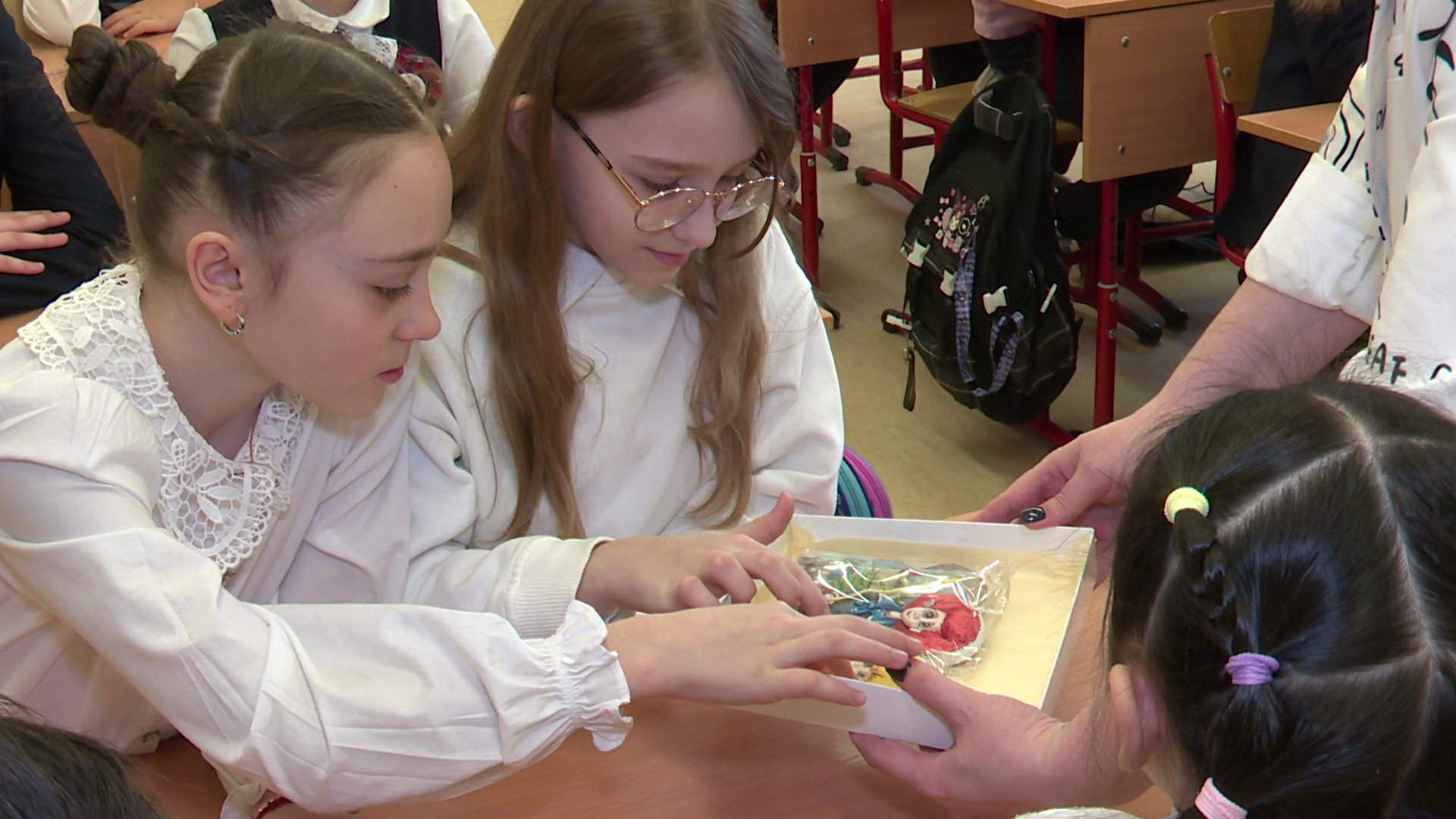 реутов, общество, культура, презентация книги, наталья мозерова,фларфики,