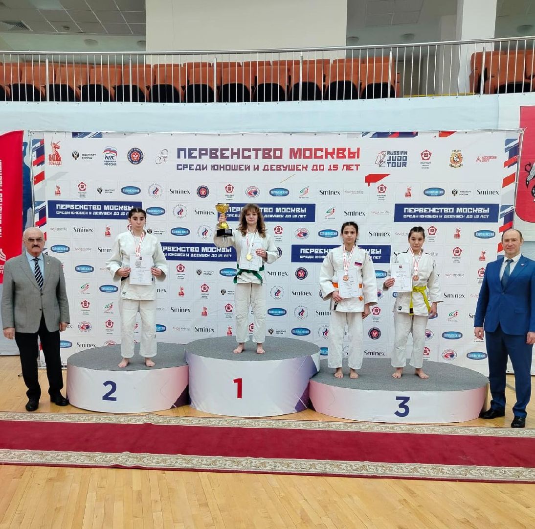 спорт, спортивный клуб, дзюдоистка, золотая медаль, победа,девушка,