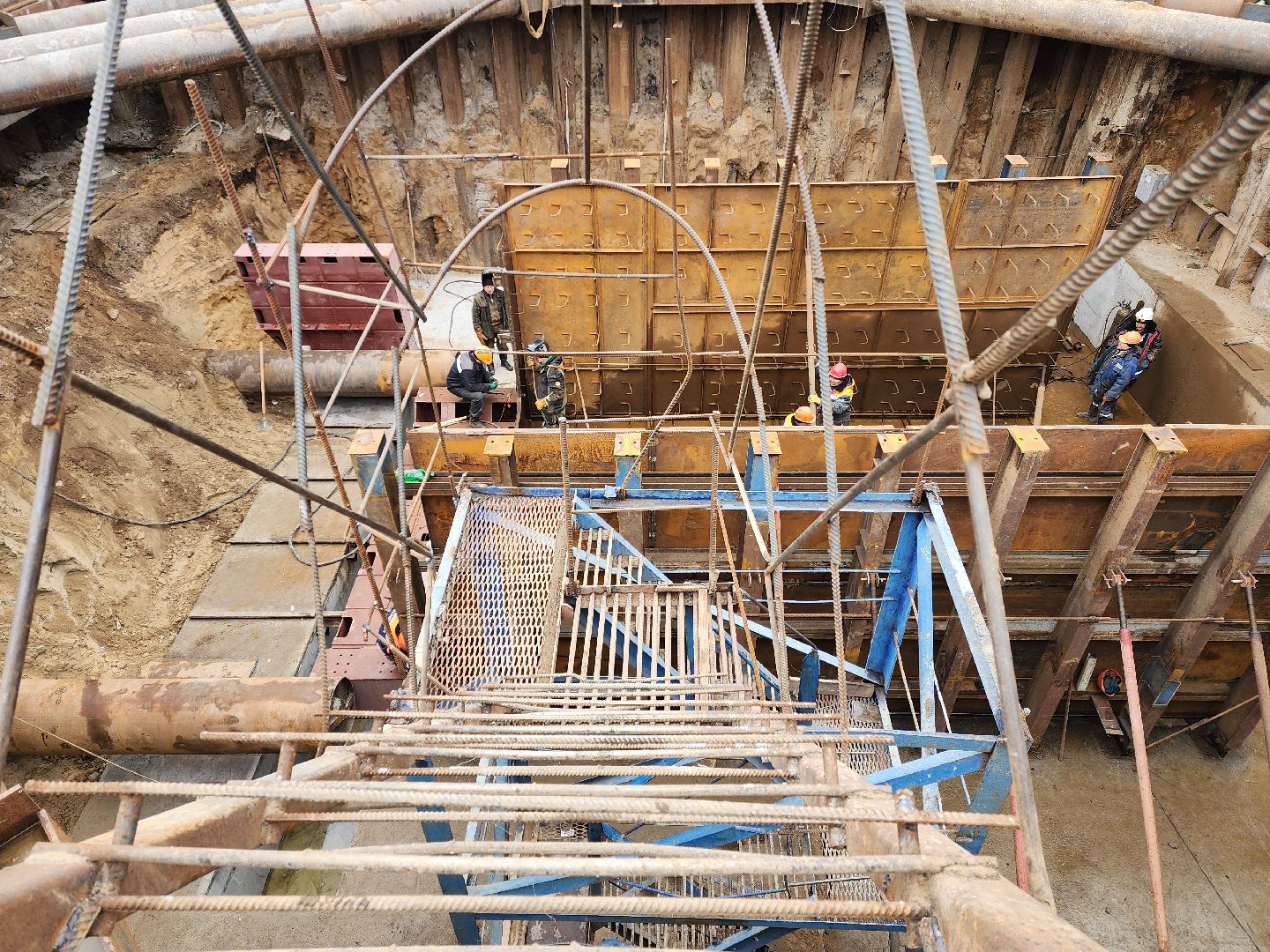 раменское, строительство, подземный пешеходный переход в Удельной, вертикальные видео,