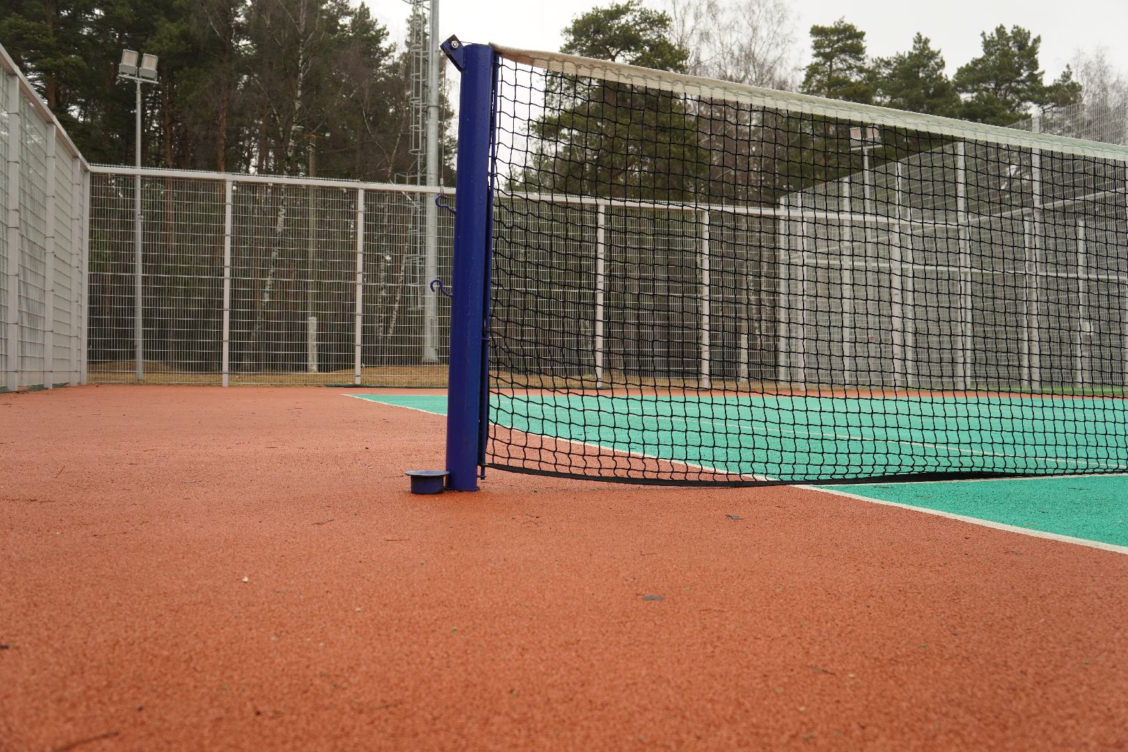 котельники, кузьминский лесопарк, теннисный корт, парки подмосковья,