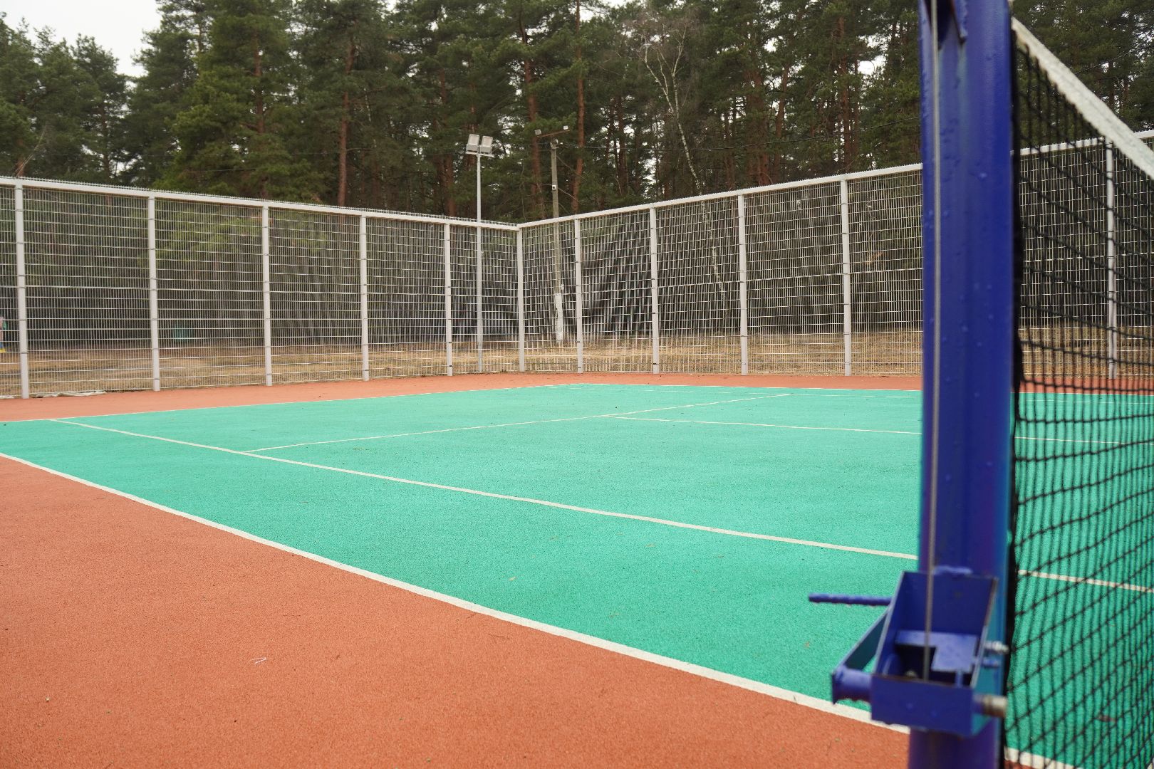 котельники, кузьминский лесопарк, теннисный корт, парки подмосковья,