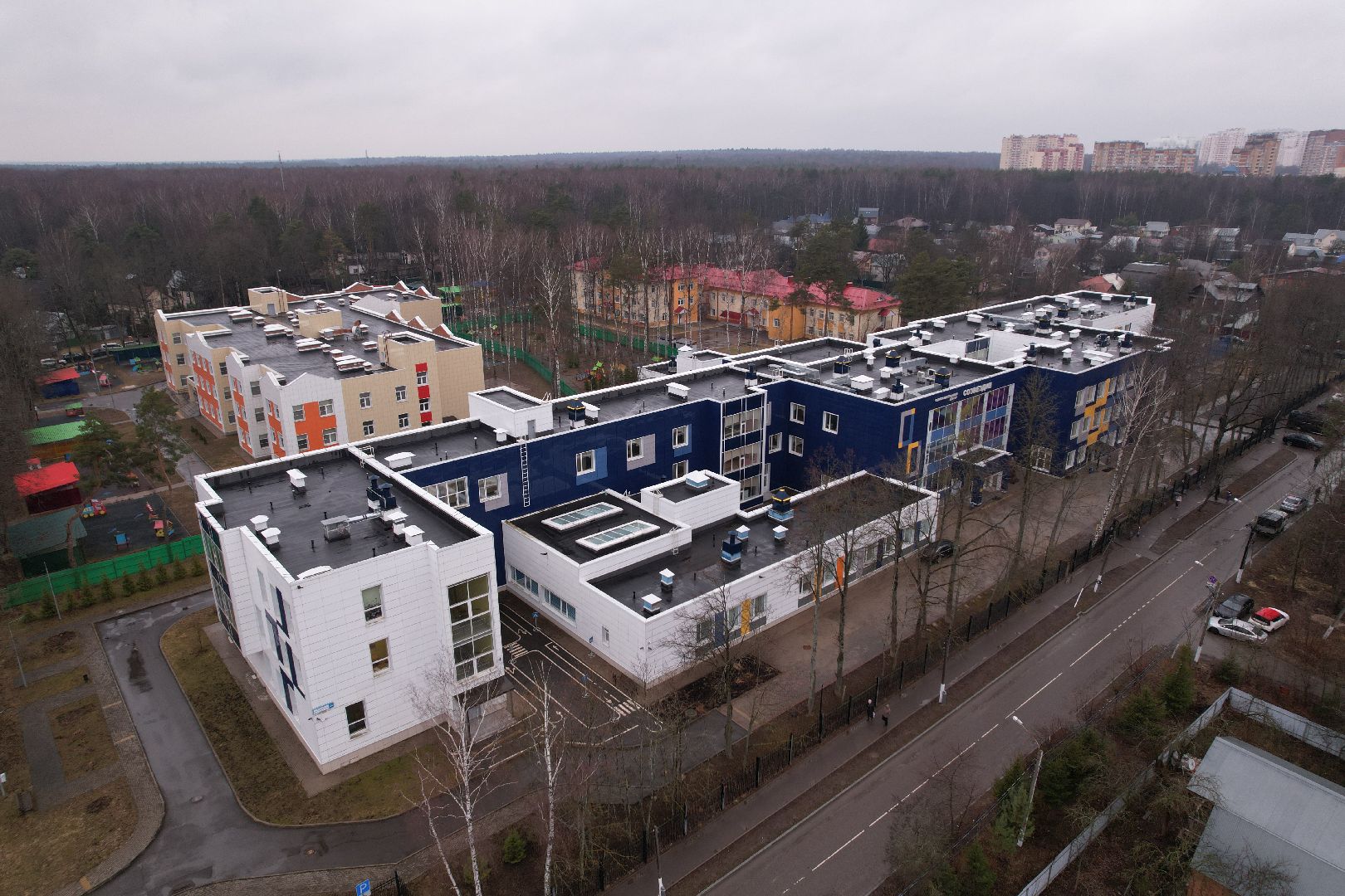 видео с коптера, красногорск медицина, реабилитация детей в красногорске, образовательный центр созвездие,