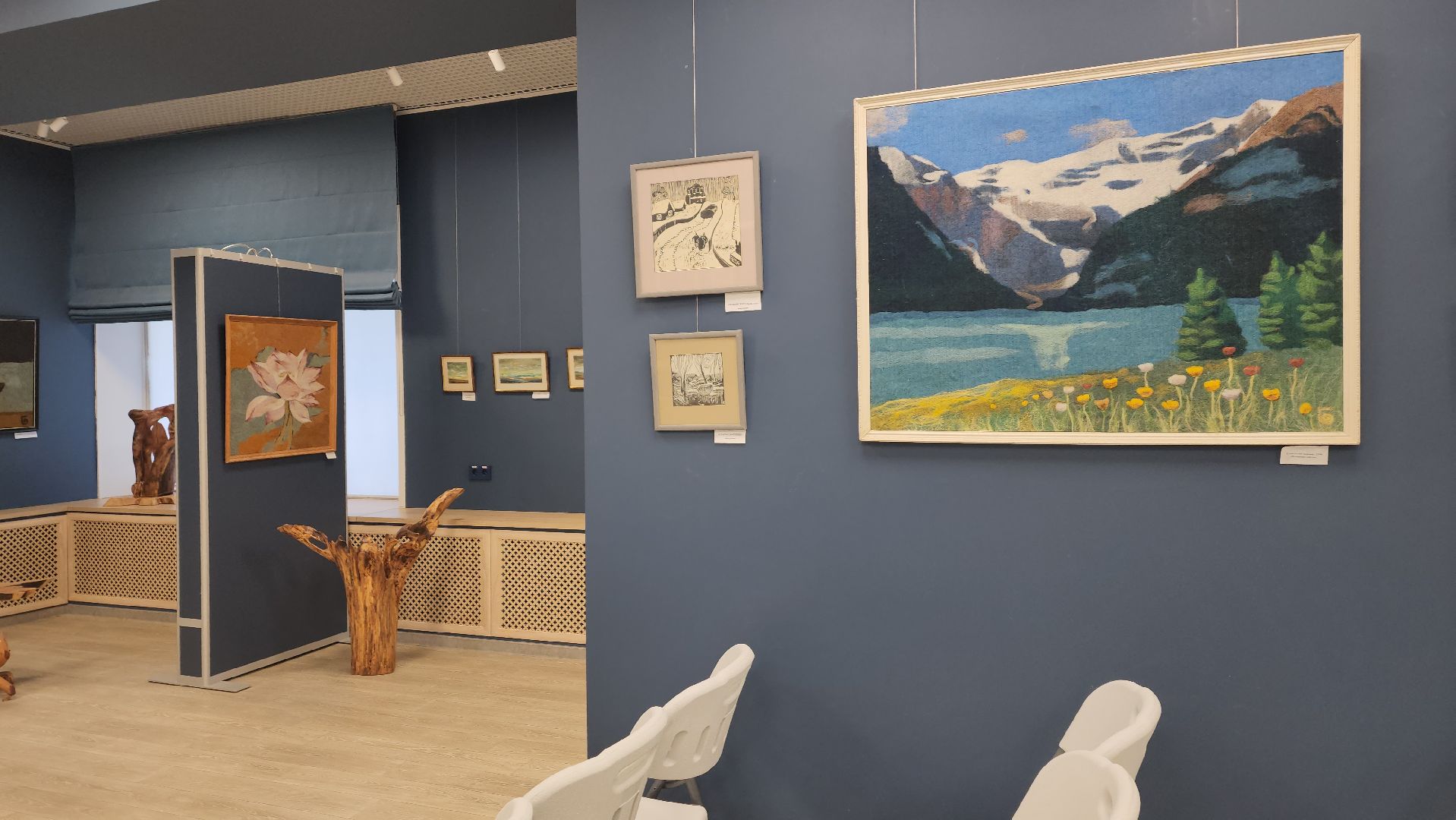 художественная выставка, художник, ивантеевка, библиотека, гобелен, картины маслом, пастель,