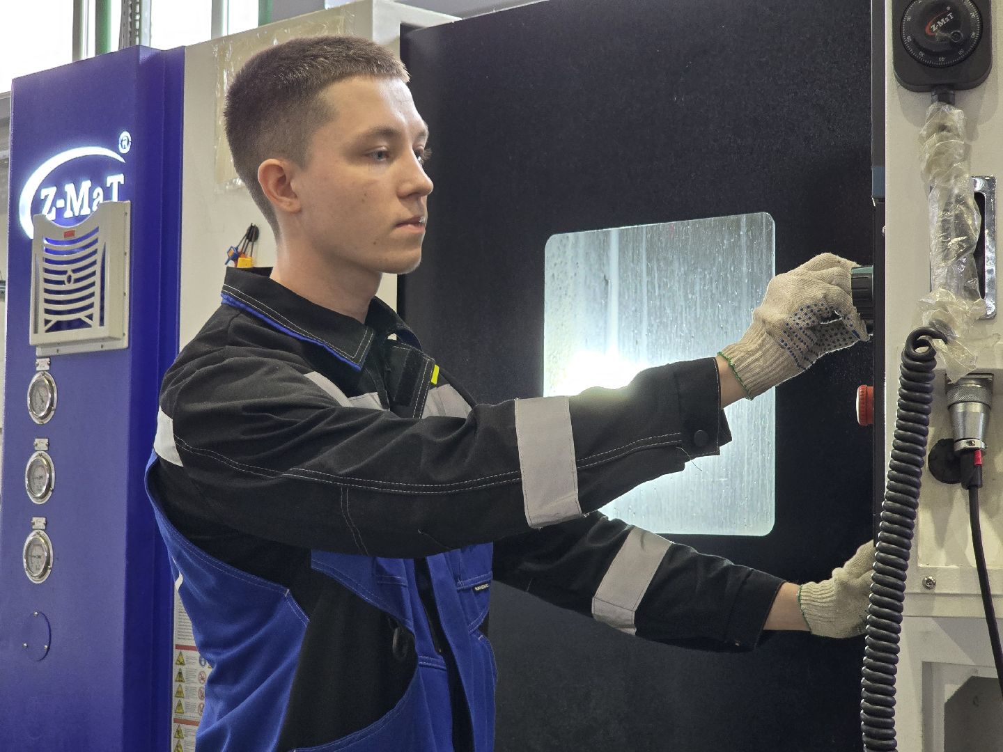 Коломна, производственный цех, молодые специалисты,