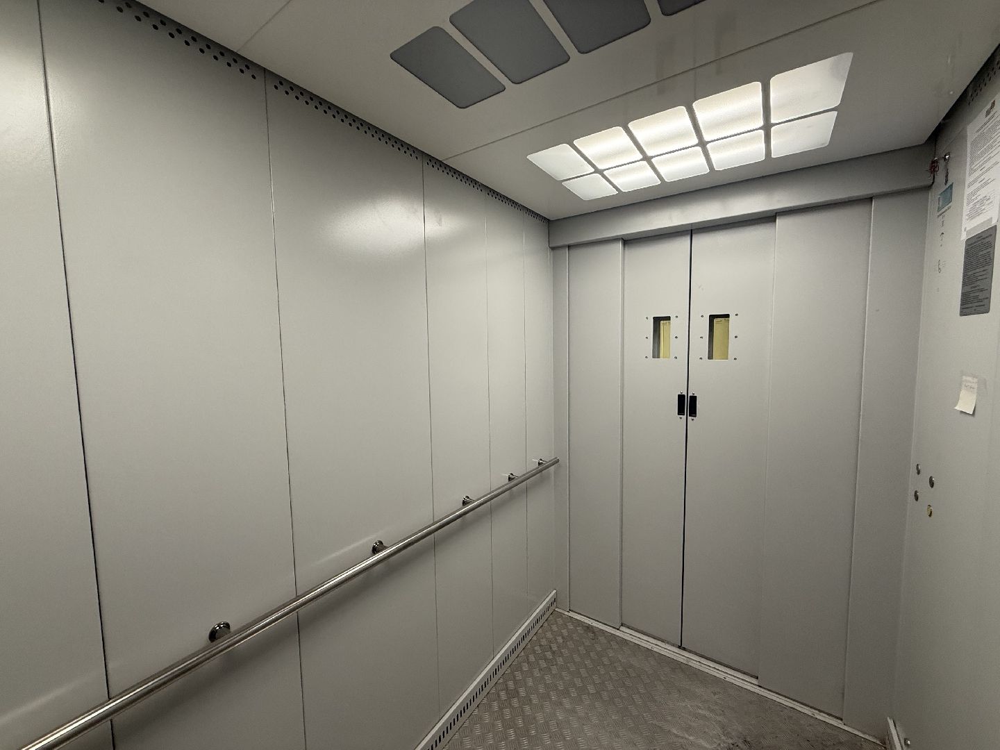 лифтовое оборудование, лифты, замена лифтов,