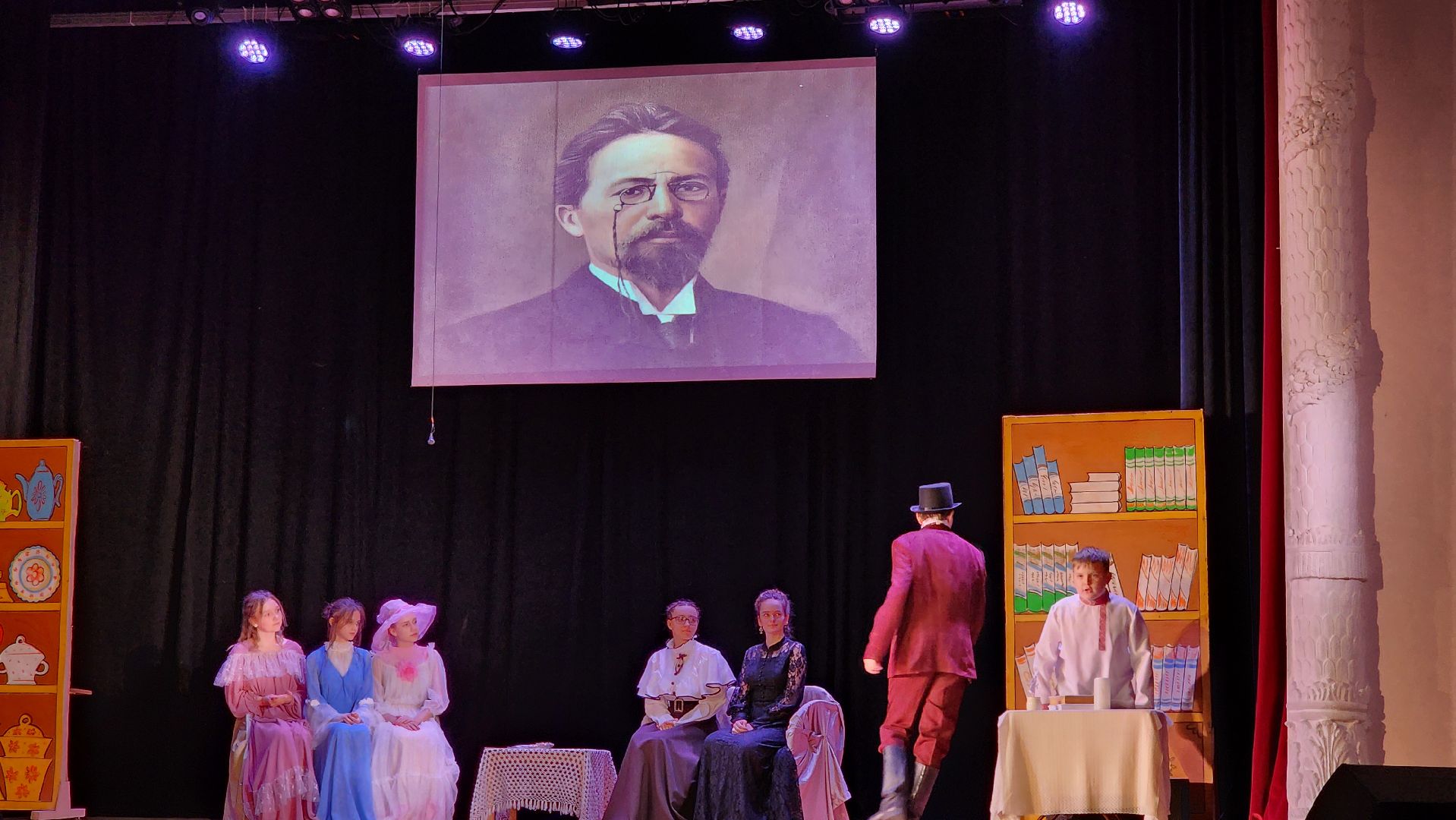 кашира, театральный фестиваль, щукин, чехов, спектакль, культура,