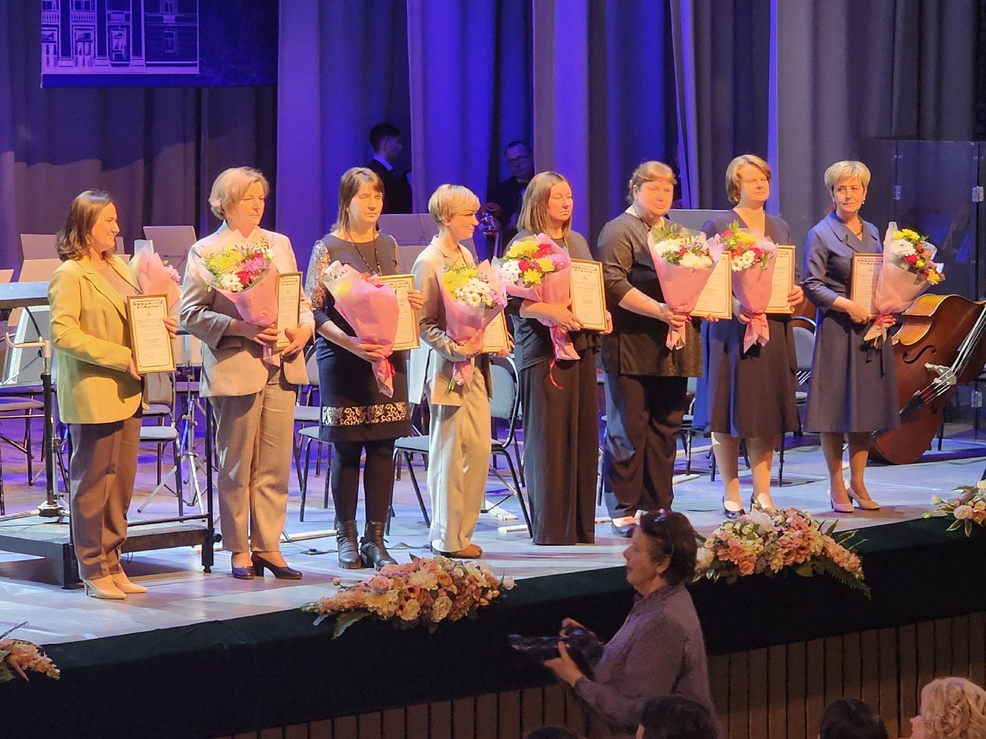 дубна, оияи, дк мир, день рожденья оияи, вручение наград, концерт,