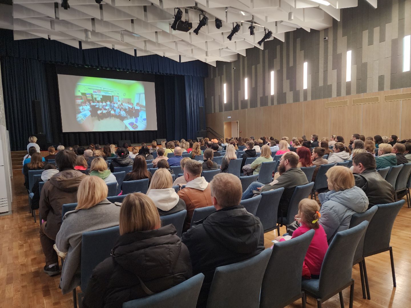 Черноголовка, Черноголовская сош, первоклассники подмосковья,