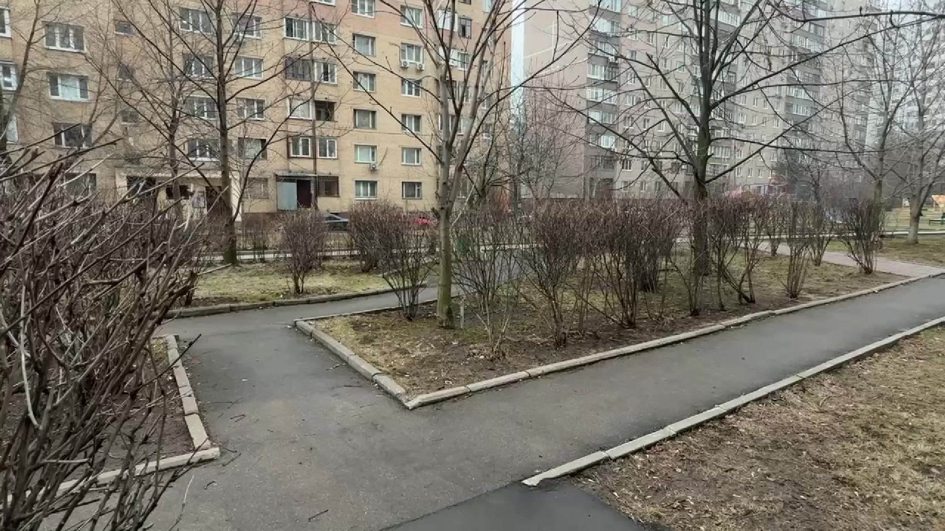 реутов, благоустройство, каштановый сквер, детская площадка, видеонаблюдение,