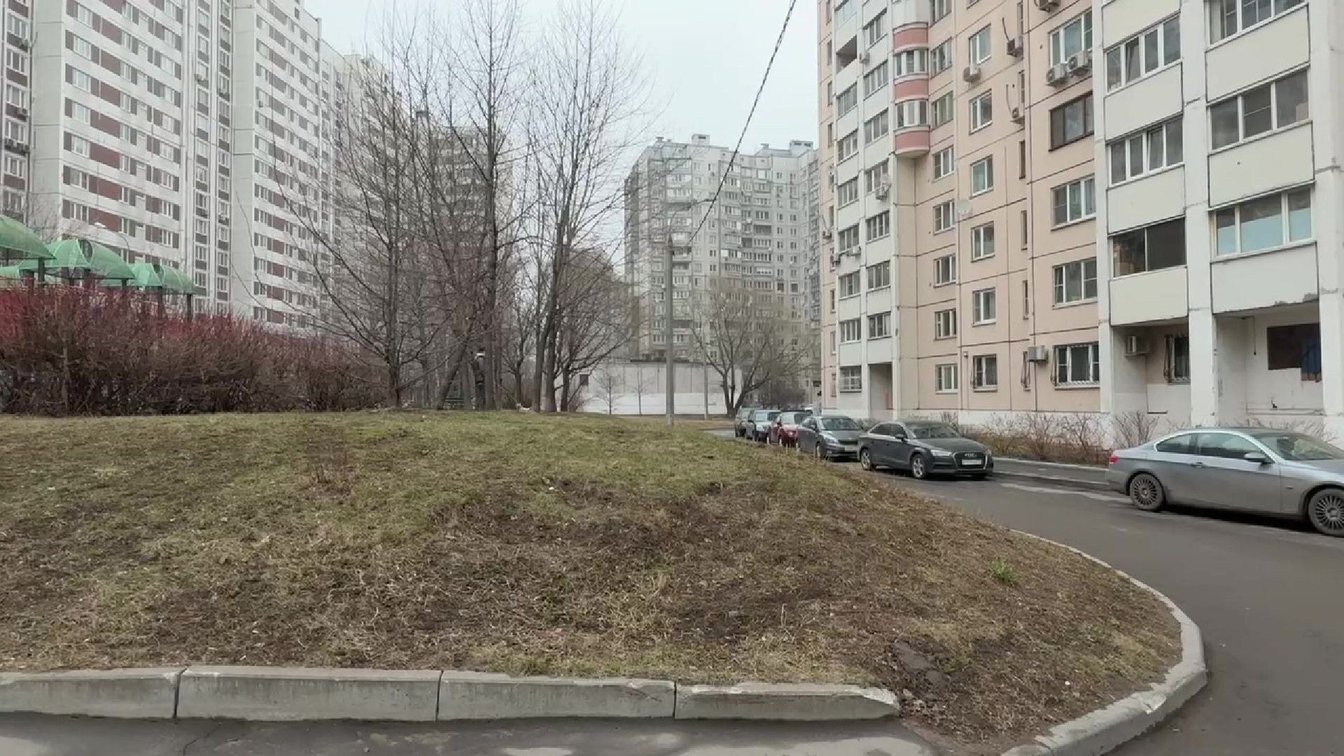 реутов, благоустройство, каштановый сквер, детская площадка, видеонаблюдение,