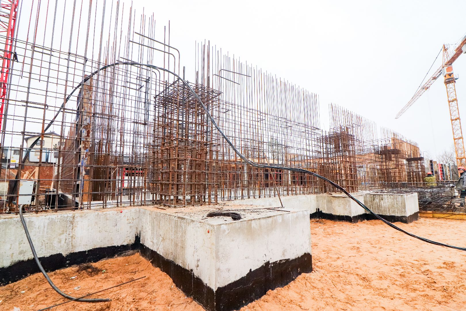 Клин, строительство, спорт, стройка спортшколы, люди, Подмосковье,