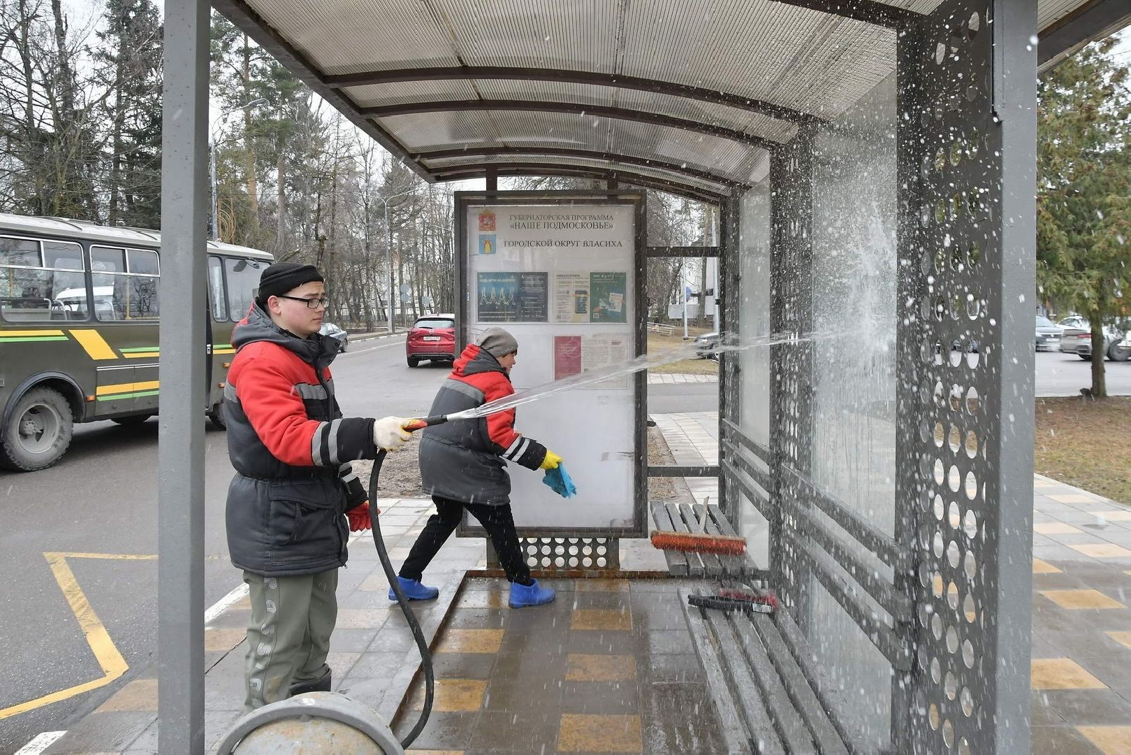 благоустройство, Власиха остановочные павильоны, ремонт остановок, МКУ ЖКХ и благоустройство,