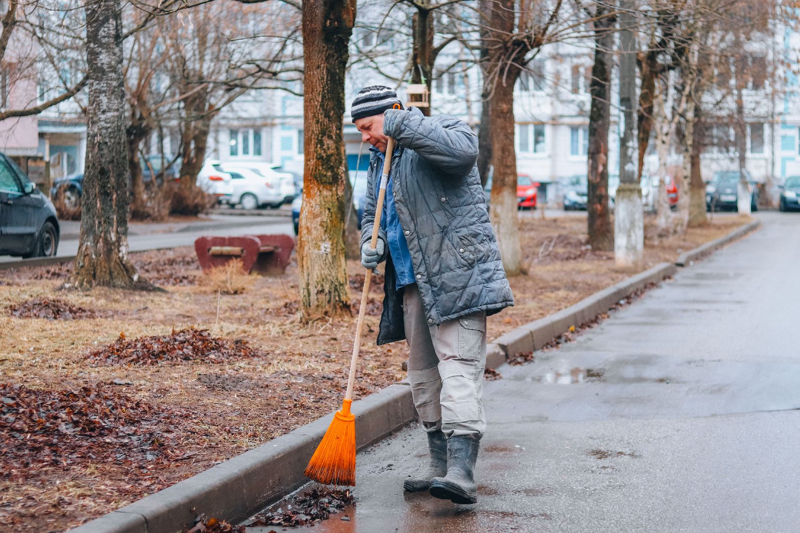Клин, общество, ЖКХ, дворники, истории, уборка дворов,