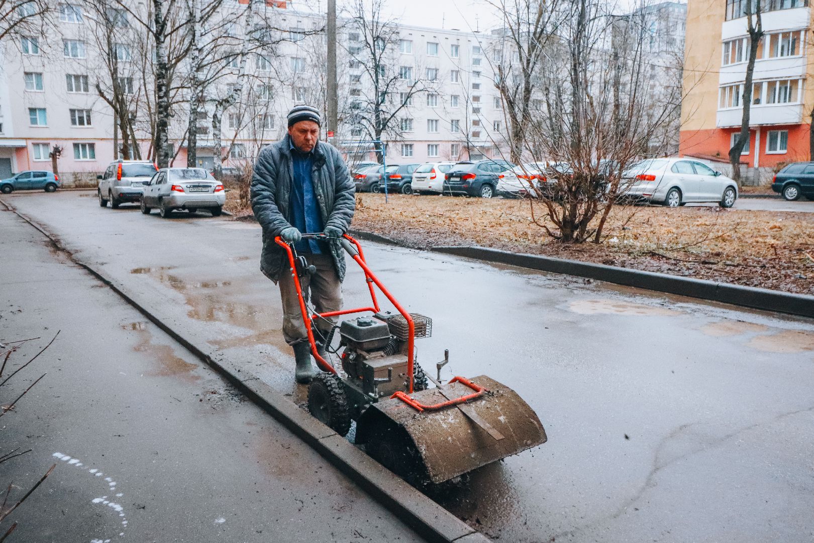 Клин, общество, ЖКХ, дворники, истории, уборка дворов,