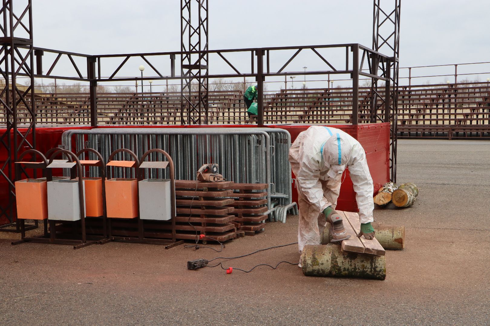 серебряные пруды, парк серебряный, благоустройство, месячник чистоты,