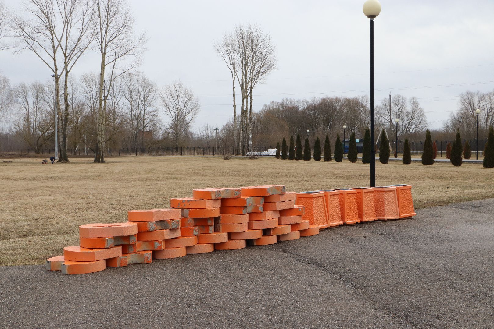 серебряные пруды, парк серебряный, благоустройство, месячник чистоты,
