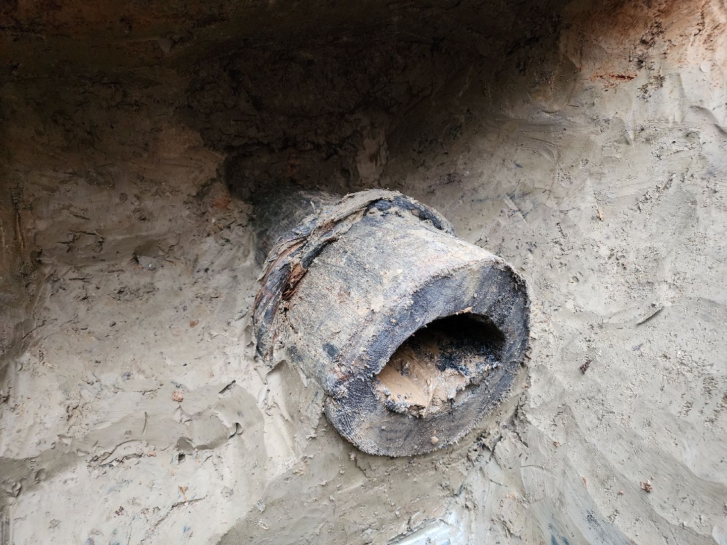 сергиев посад, троице-сергиева лавра, раскопки, сергиево-посадский музей-заповедник,древний водопровод,