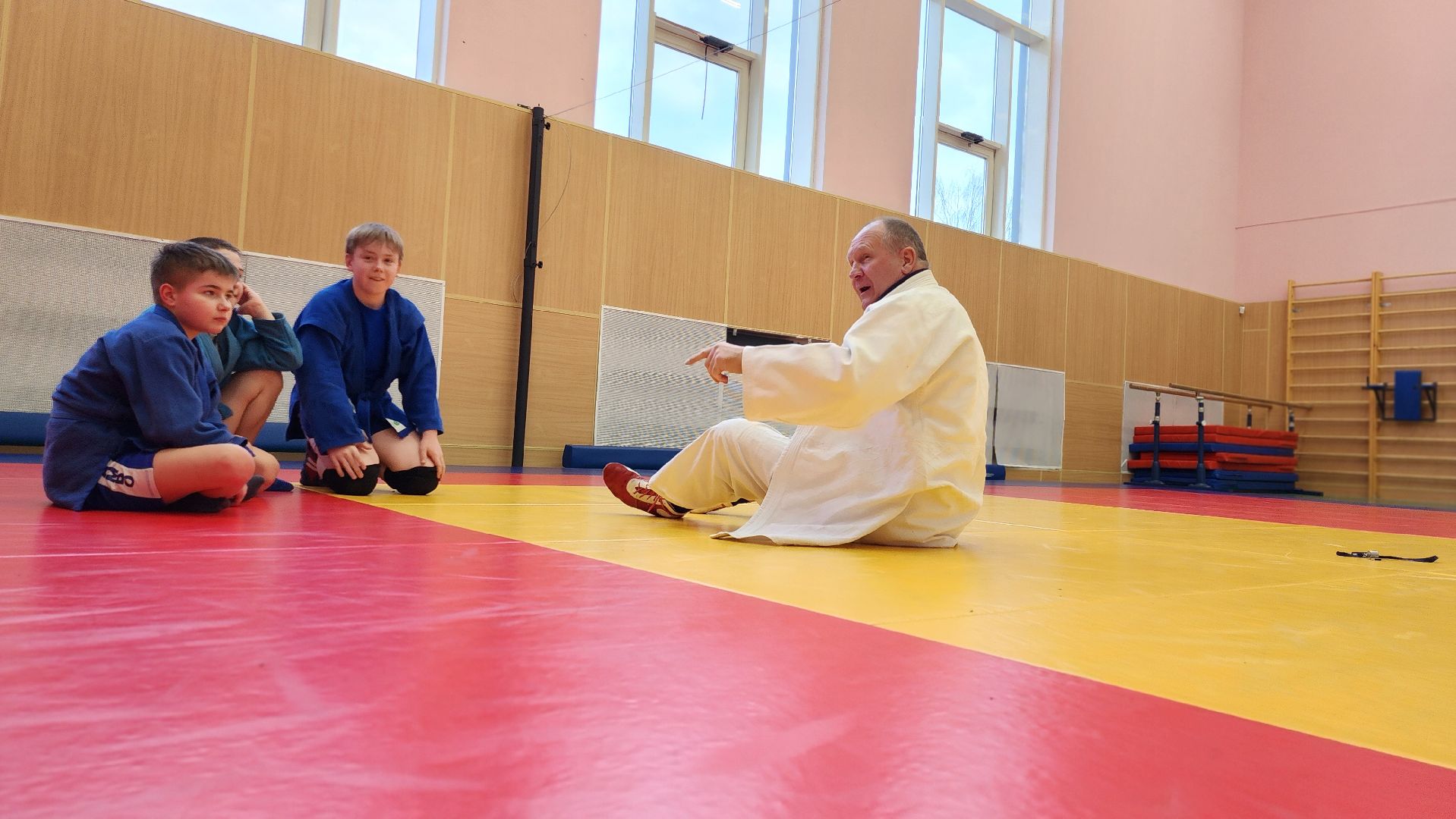 руза, тучково, спорт, самбо, школа 1, спорт в рузе,