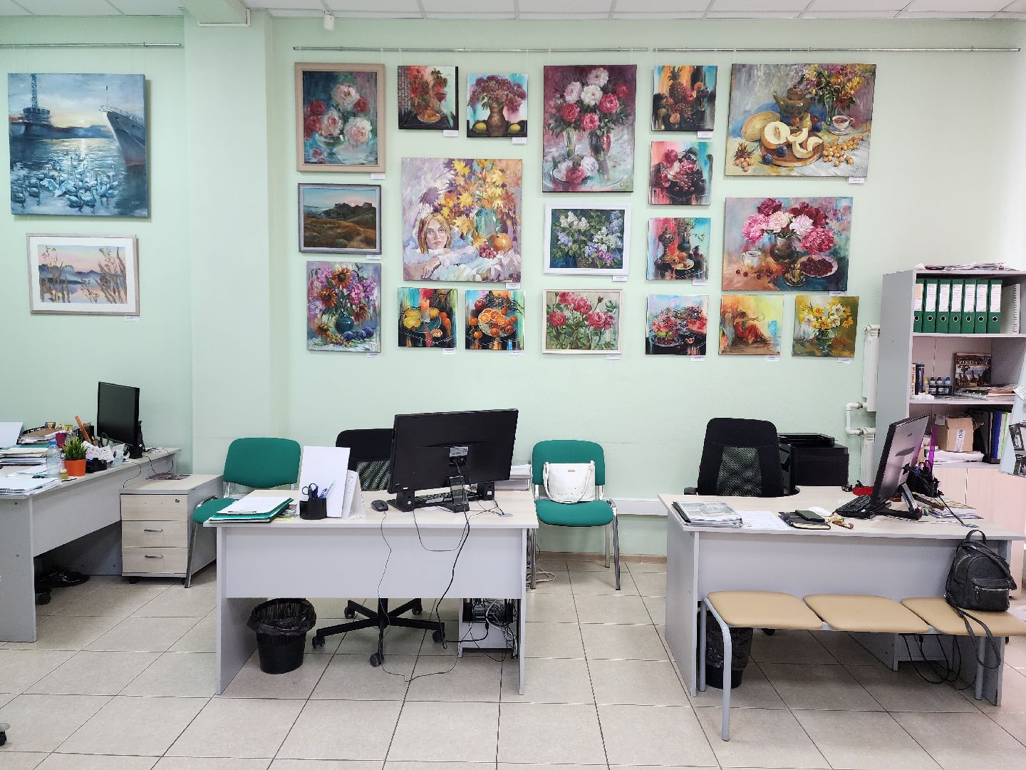 раменское, культура, художественная выставка в туристско-информационном центре,