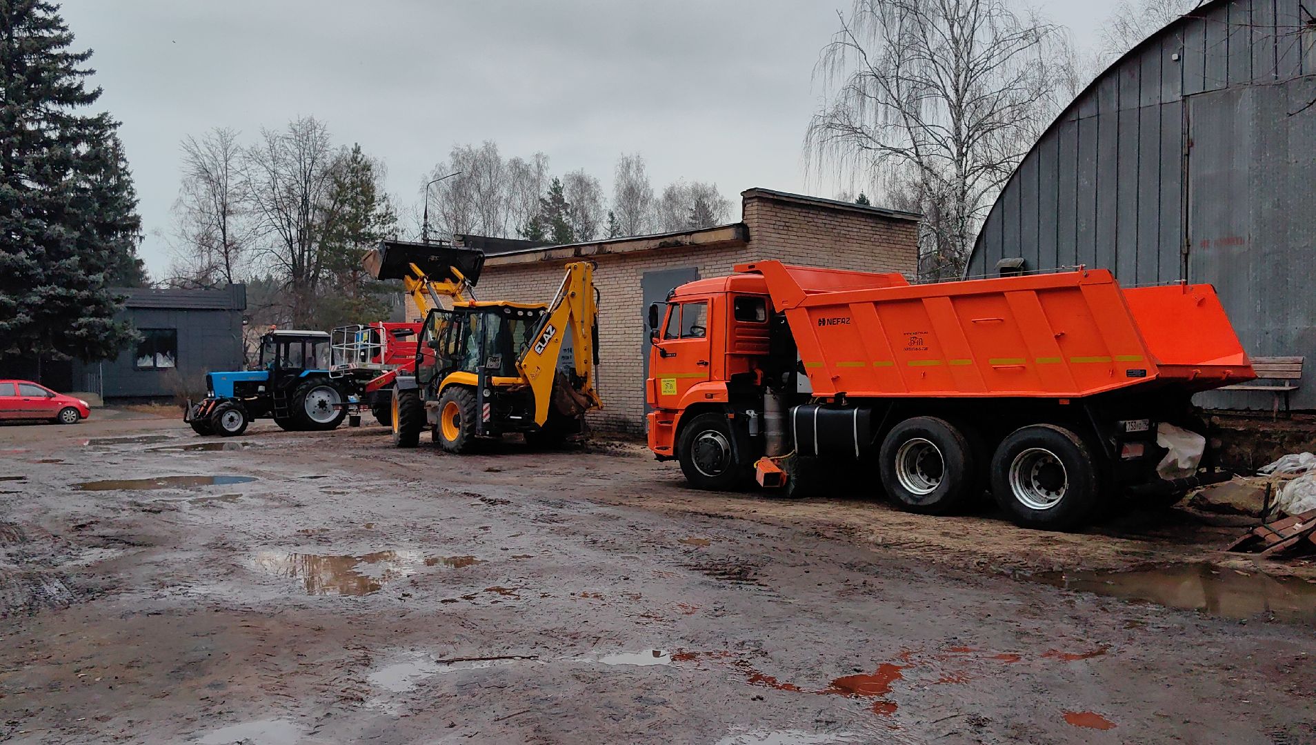 кдм, камаз, самосвал, уборка, месяц чистоты, мини-погрузчик, техника,