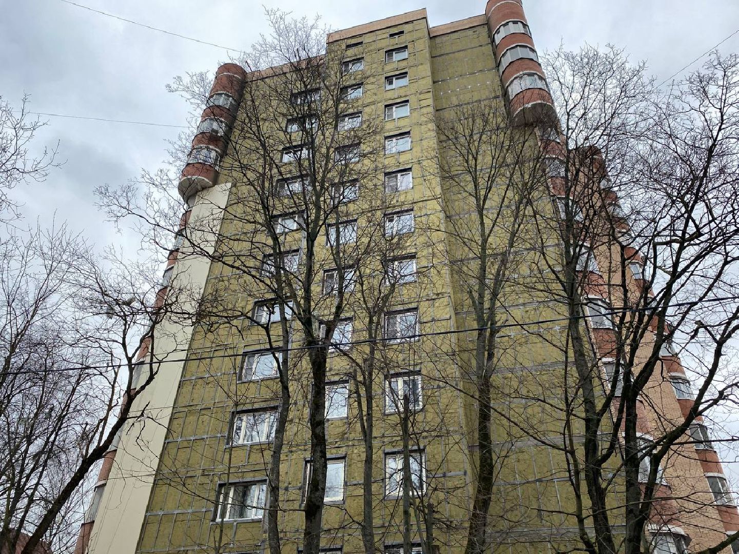 ремонт дома, ремонт фасада, ремонт дома на Школьной улице, ремонт дома в Красногорске,