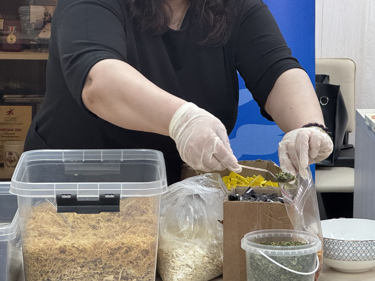 сво, волонтеры подмосковья, общественная палата Балашихи, Своих не бросаем,