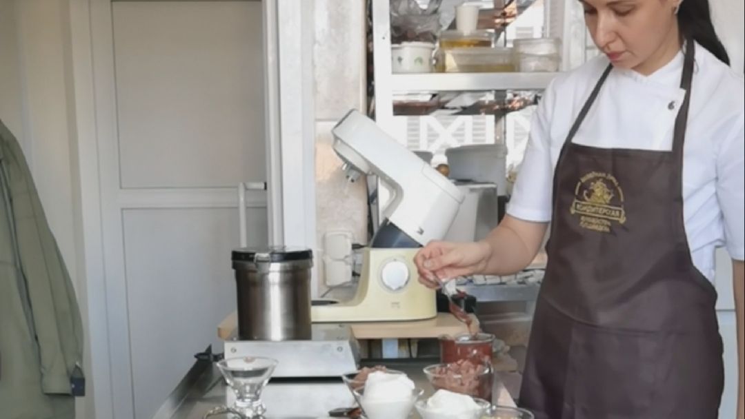 Коломна, общество