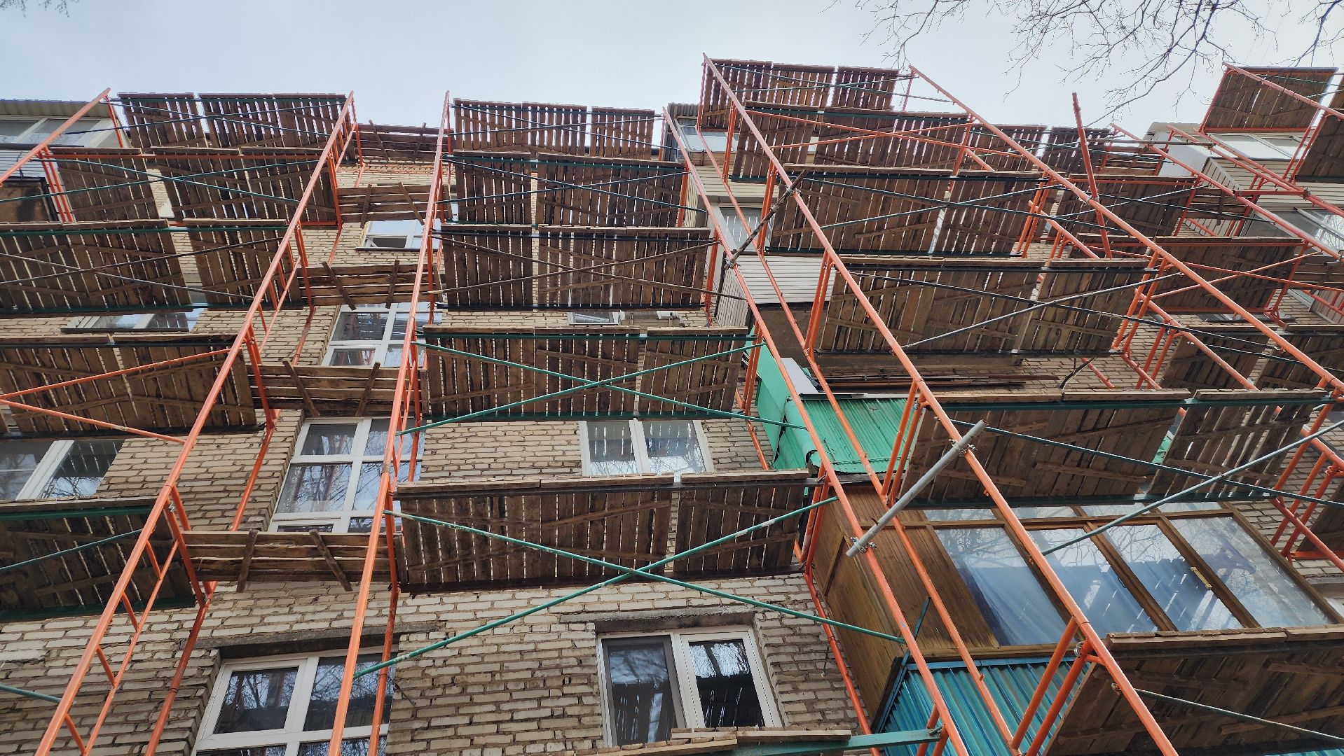 пушкино, капремонт, многоэтажка,ремонт фасада дома, ремонт крыши, подрядная организация, фонд капремонта мо,