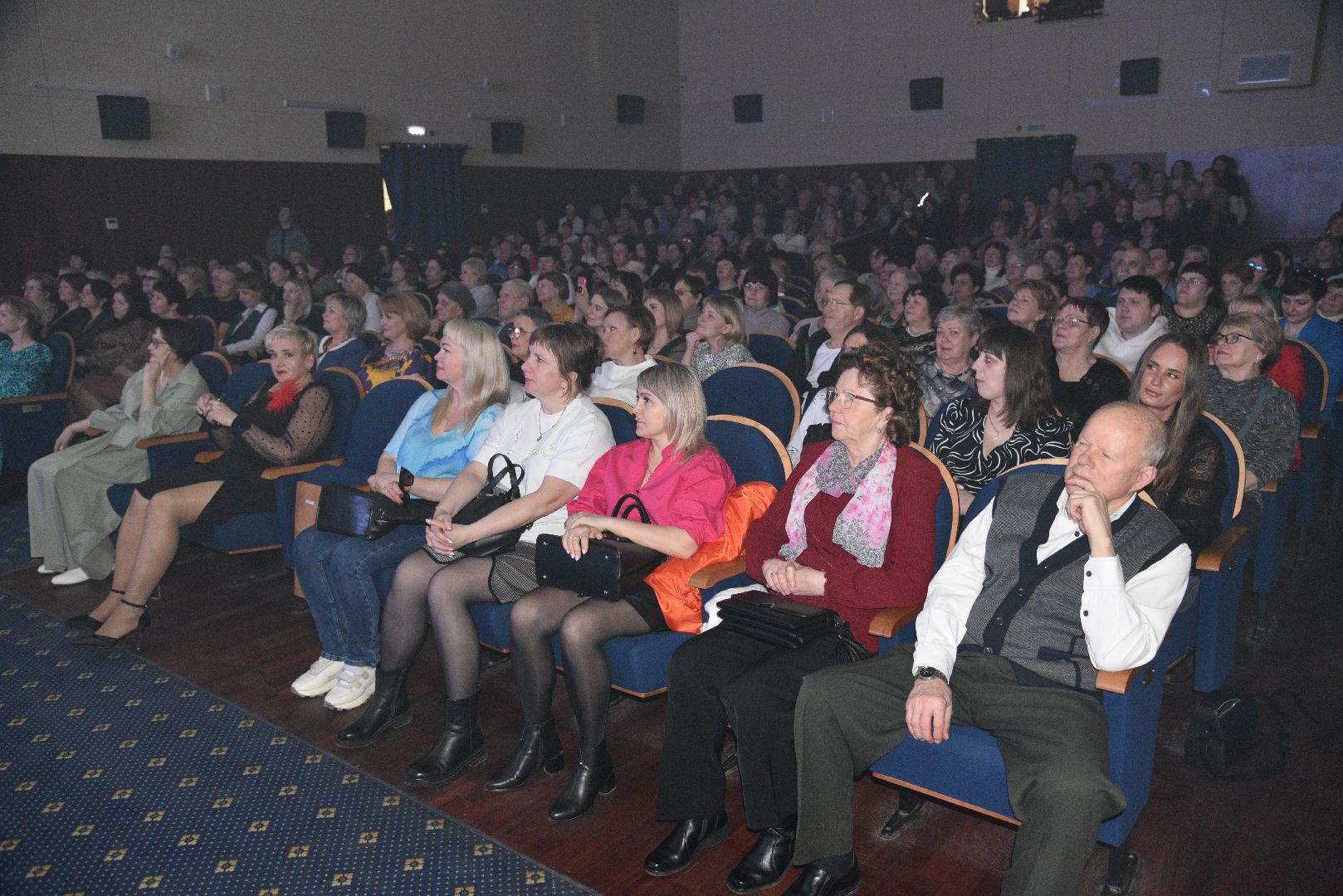 лотошино, лотошинский цдк, день работника культуры, культура,