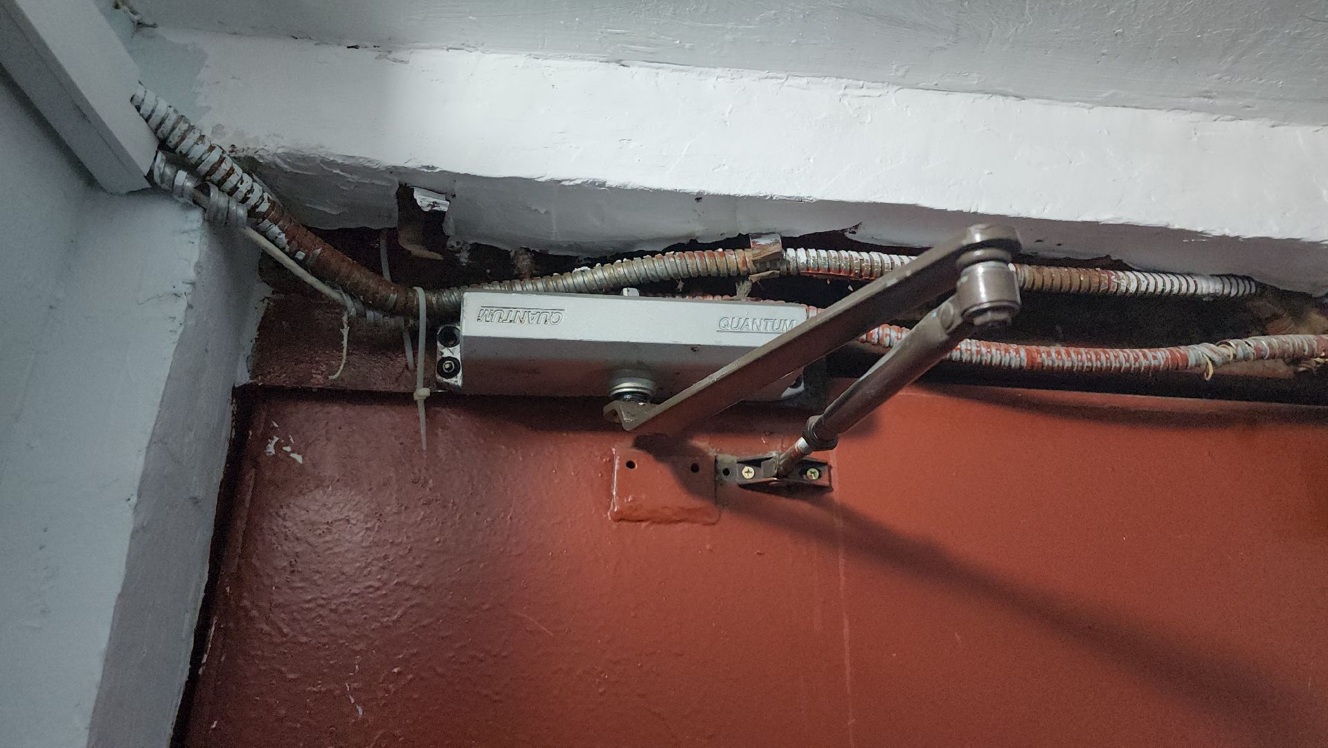 ремонт подъездов, щёлково, новые окна, покраска стен,