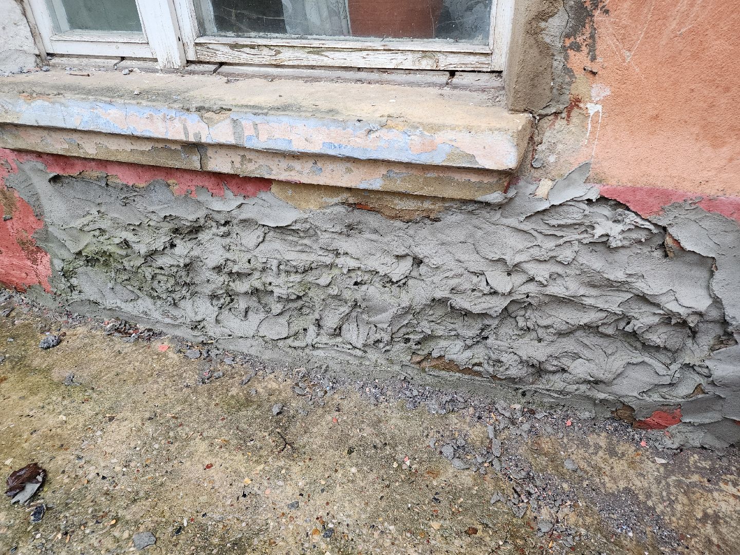 Чехов, поселок Любучаны, выездная администрация, встреча с жителями, обращения граждан, улица Заводская, текущий ремонт, отмостка, фасад, цоколь, мбу чеховское благоустройство,