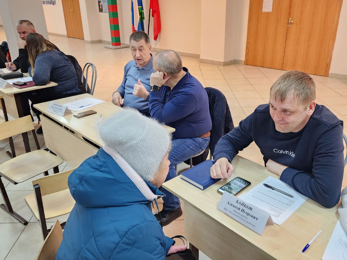 Чехов, поселок Любучаны, выездная администрация, встреча с жителями, обращения граждан, улица Заводская, текущий ремонт, отмостка, фасад, цоколь, мбу чеховское благоустройство,