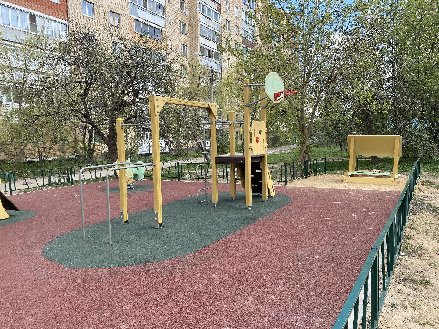 Чехов, благоустройство, детская площадка, дети, качели