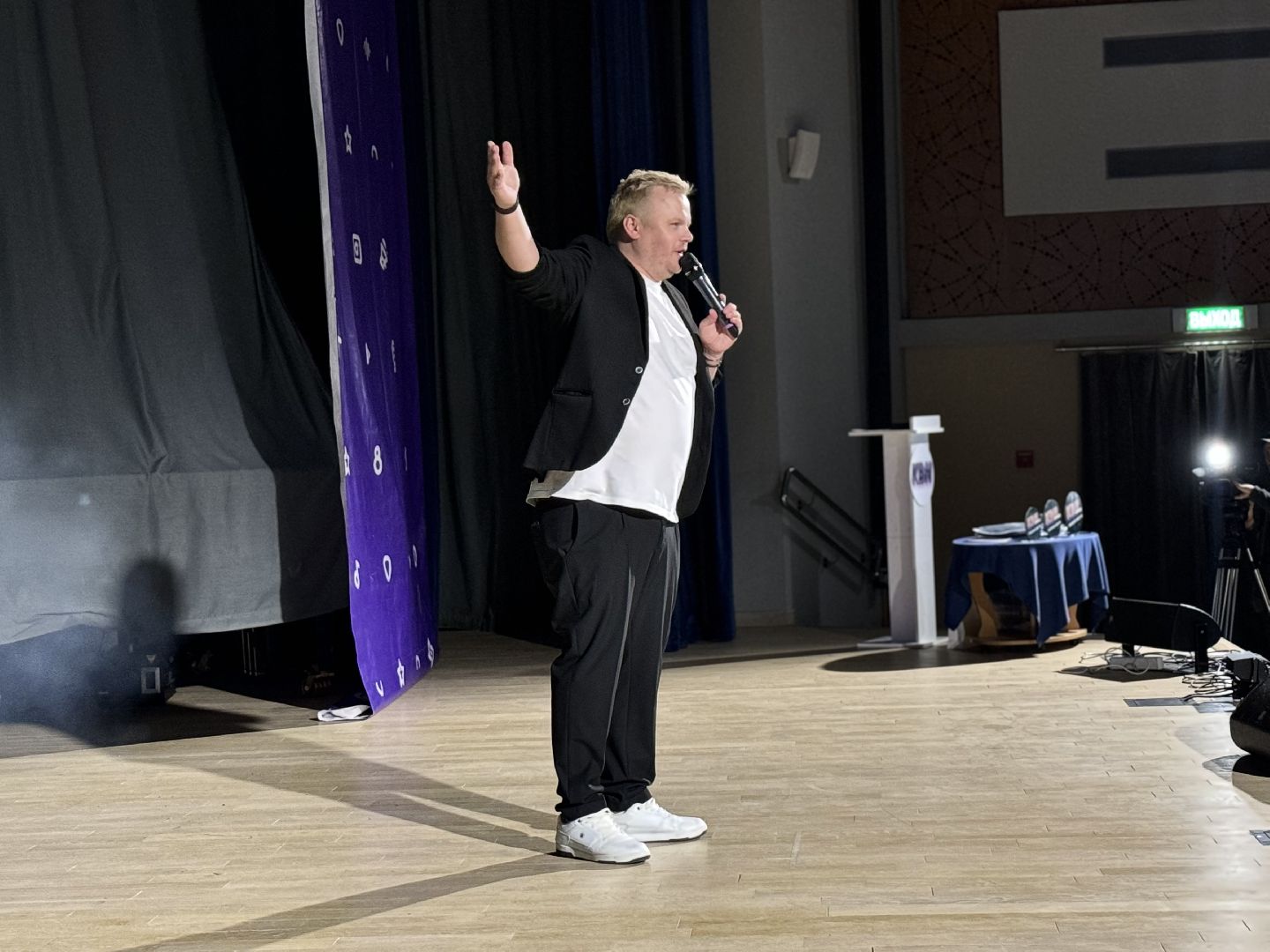 Кубок квн, ленинский городской округ, дши видное, юмористы со всей России,