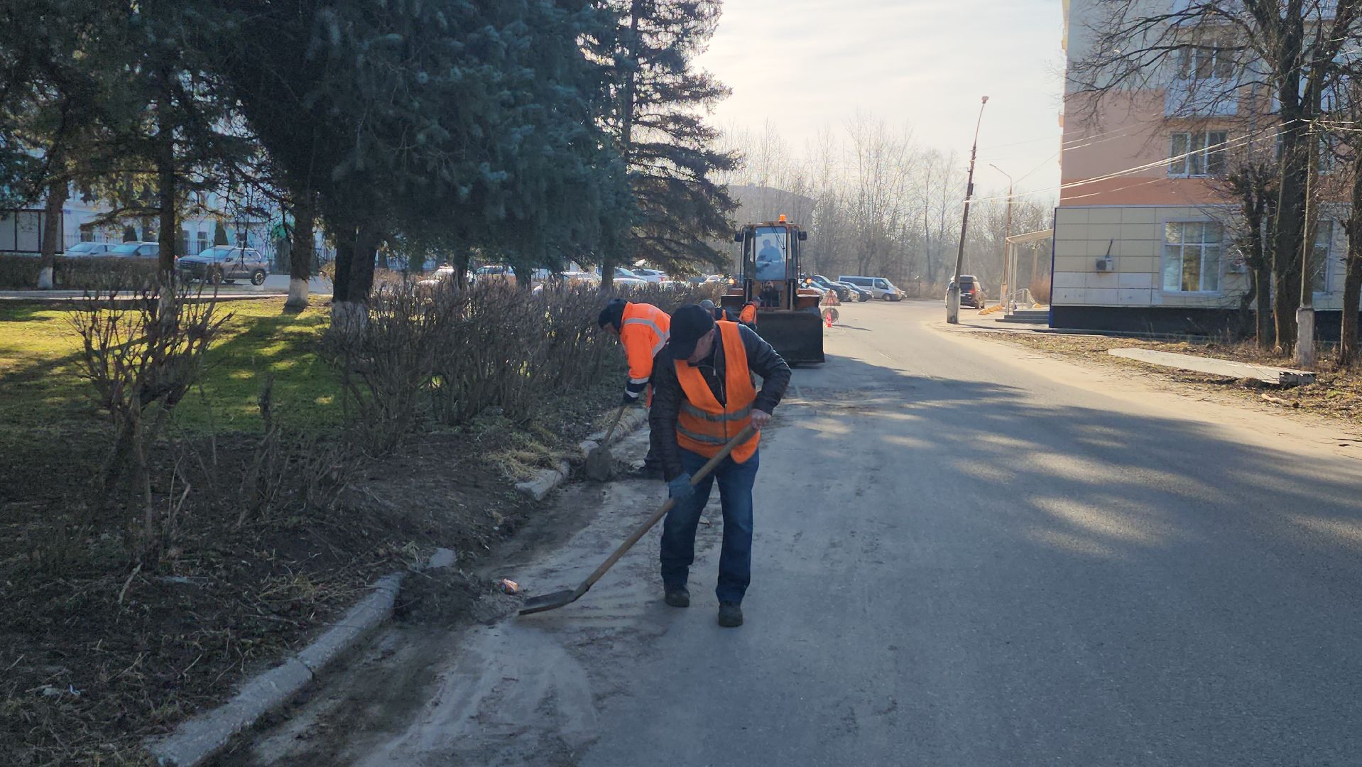 серпухов, месячник благоустройства, комбинат благоустройства, улица крюкова, вертикалки,