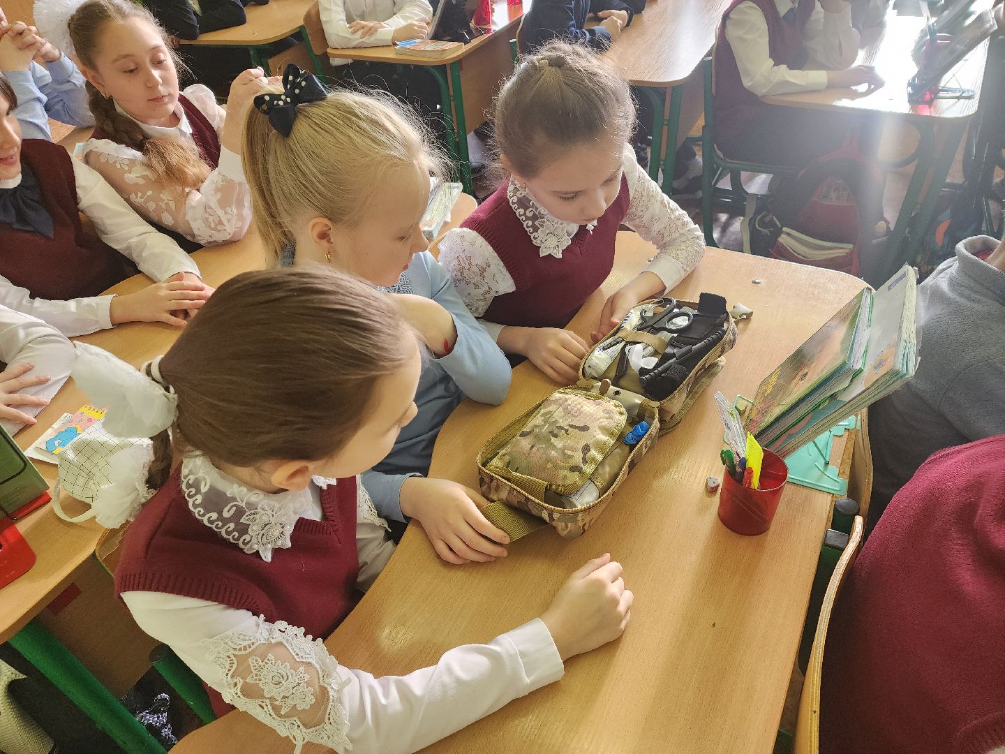 подольск, волонтеры сво, урок мужества,