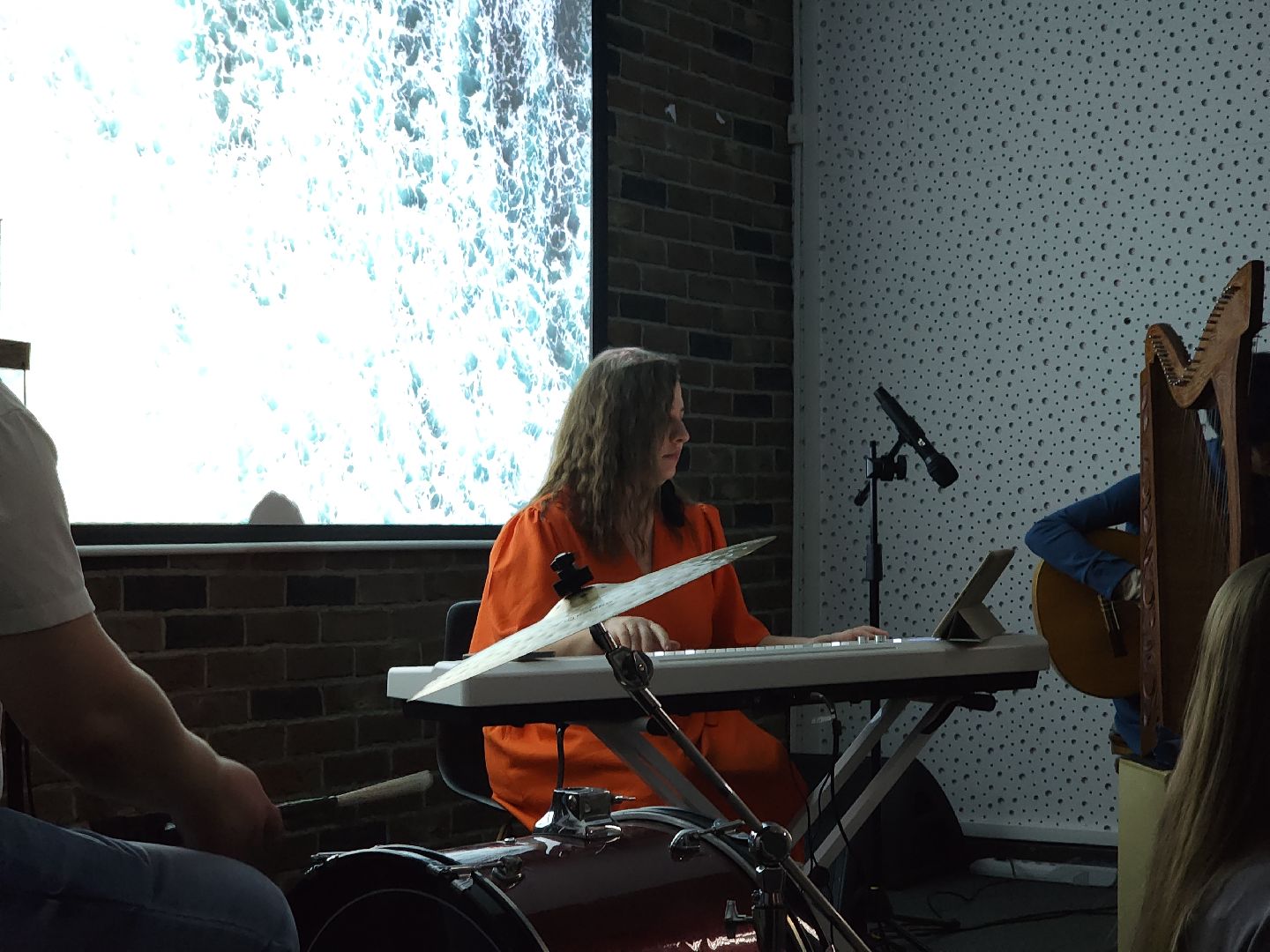 Черноголовка, Концерт, Экспериментальная музыка,