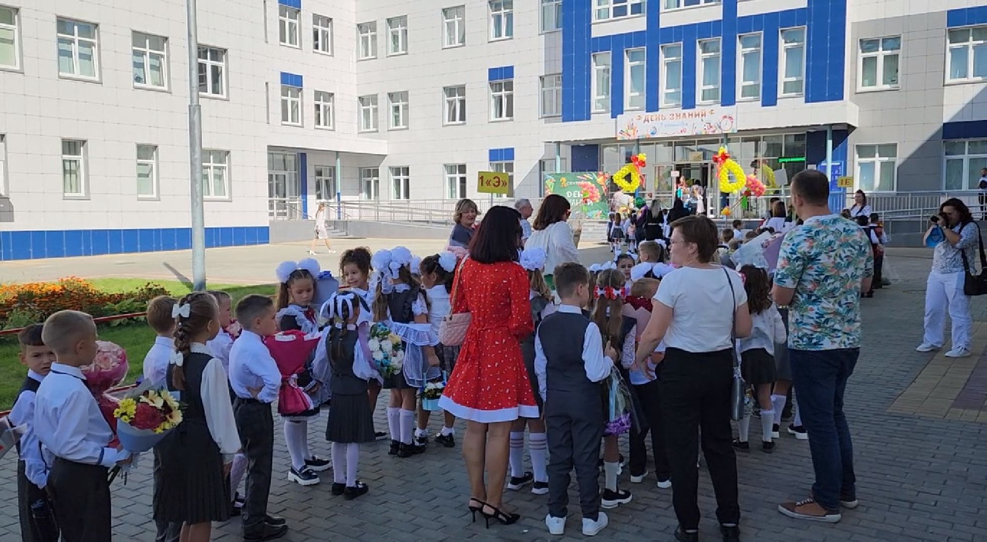 Чехо, запись в первый класс, запись в школу, региональный портал госуслуг, электронная заявка, условия, документы, сроки,