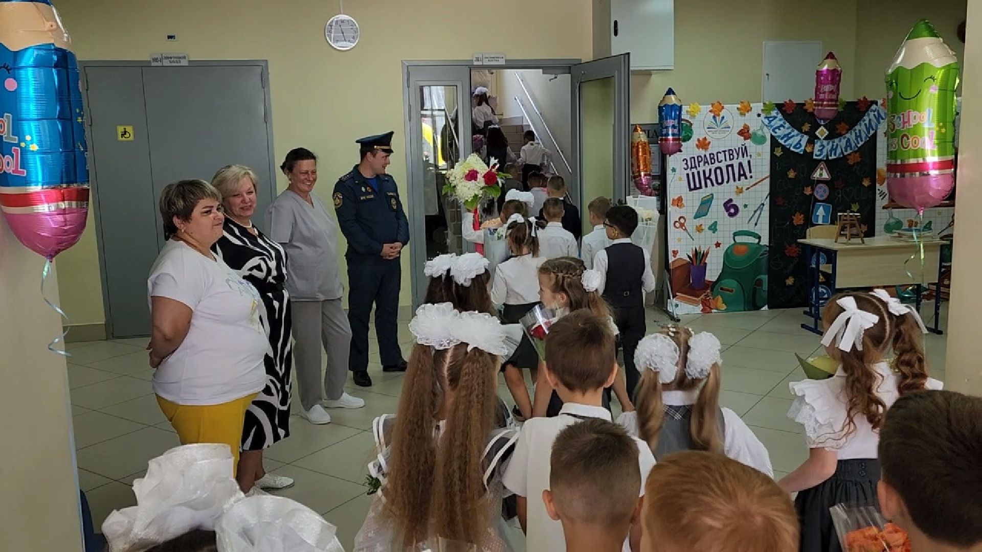 Чехо, запись в первый класс, запись в школу, региональный портал госуслуг, электронная заявка, условия, документы, сроки,