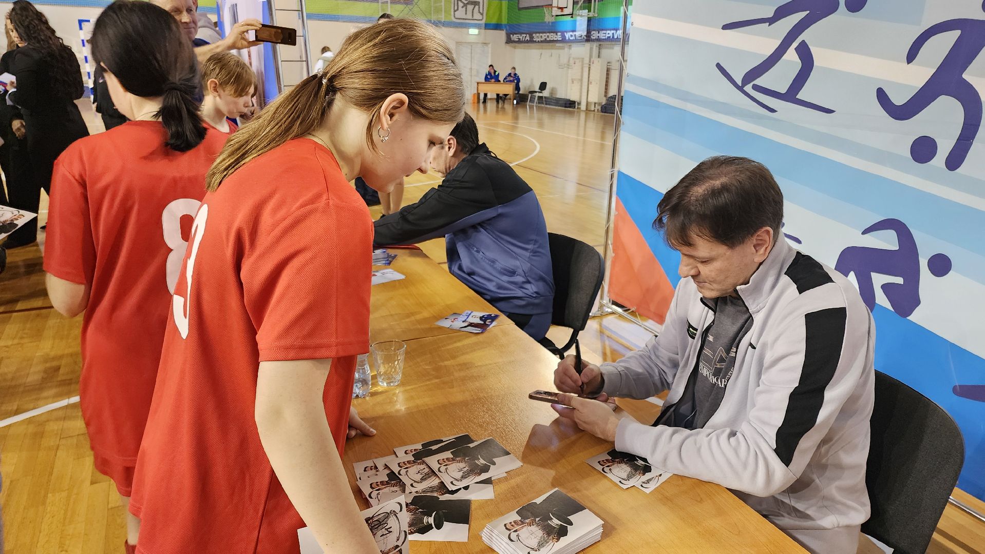 кашира, спорт, матч легенд, звезды футбола, автограф сессия, дс юбилейный, фк спартак,