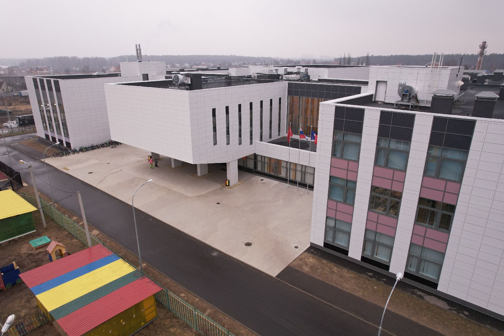 видео с коптера, школа 19 в щелково, Кружок кVадрокоптер»,