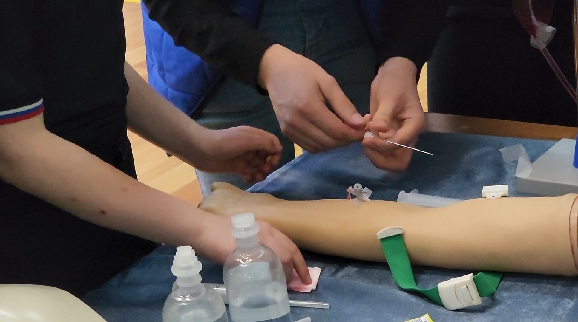 долгопрудный, довоенная подготовка, фск салют, тактическая медицина, юные патриоты,